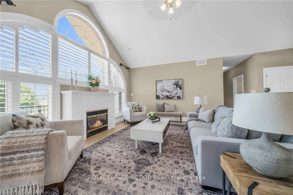 Photo 4 of Unit 1, 670 Bishopsgate Road, Brant, Paris — HOMEH