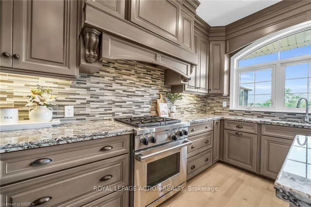 Photo 7 of Unit 1, 670 Bishopsgate Road, Brant, Paris — HOMEH