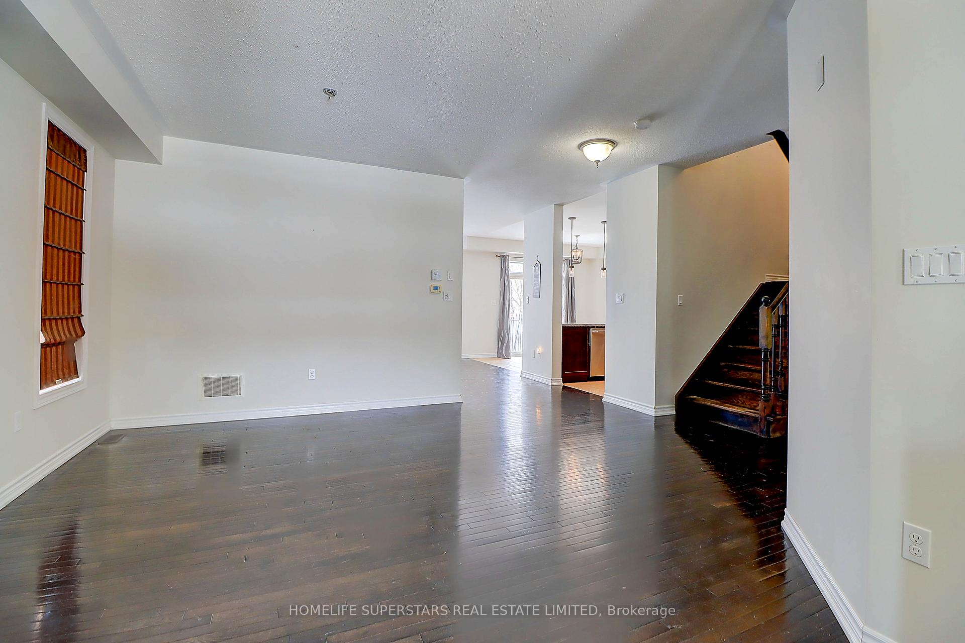 Photo 6 of 349 West Scugog Lane E, Clarington, Bowmanville — HOMEH