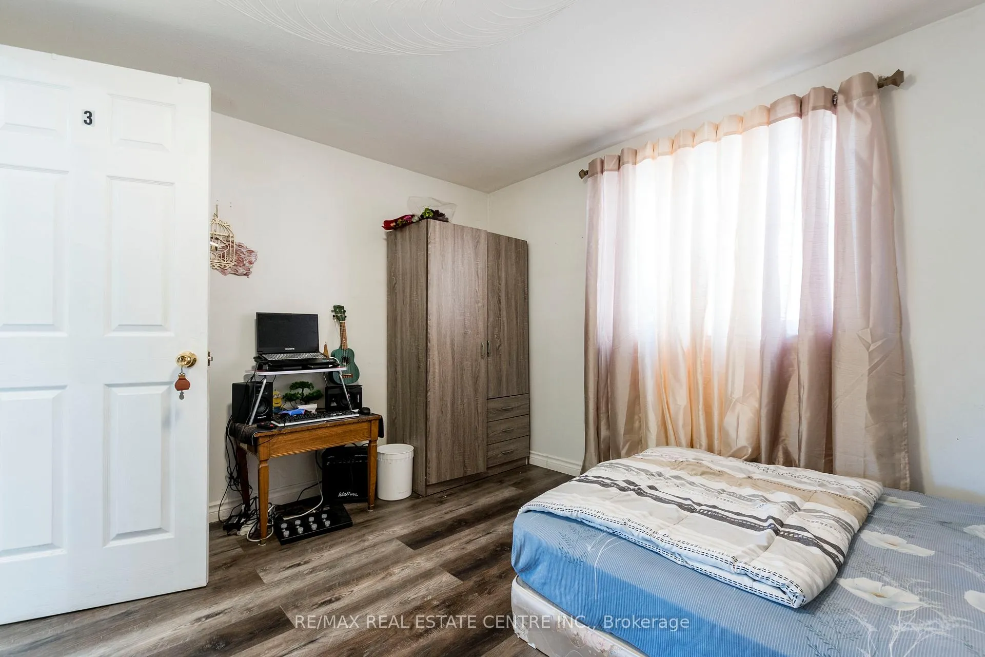 Photo 22 of 940 Stone Church Road E, Hamilton, Templemead — HOMEH