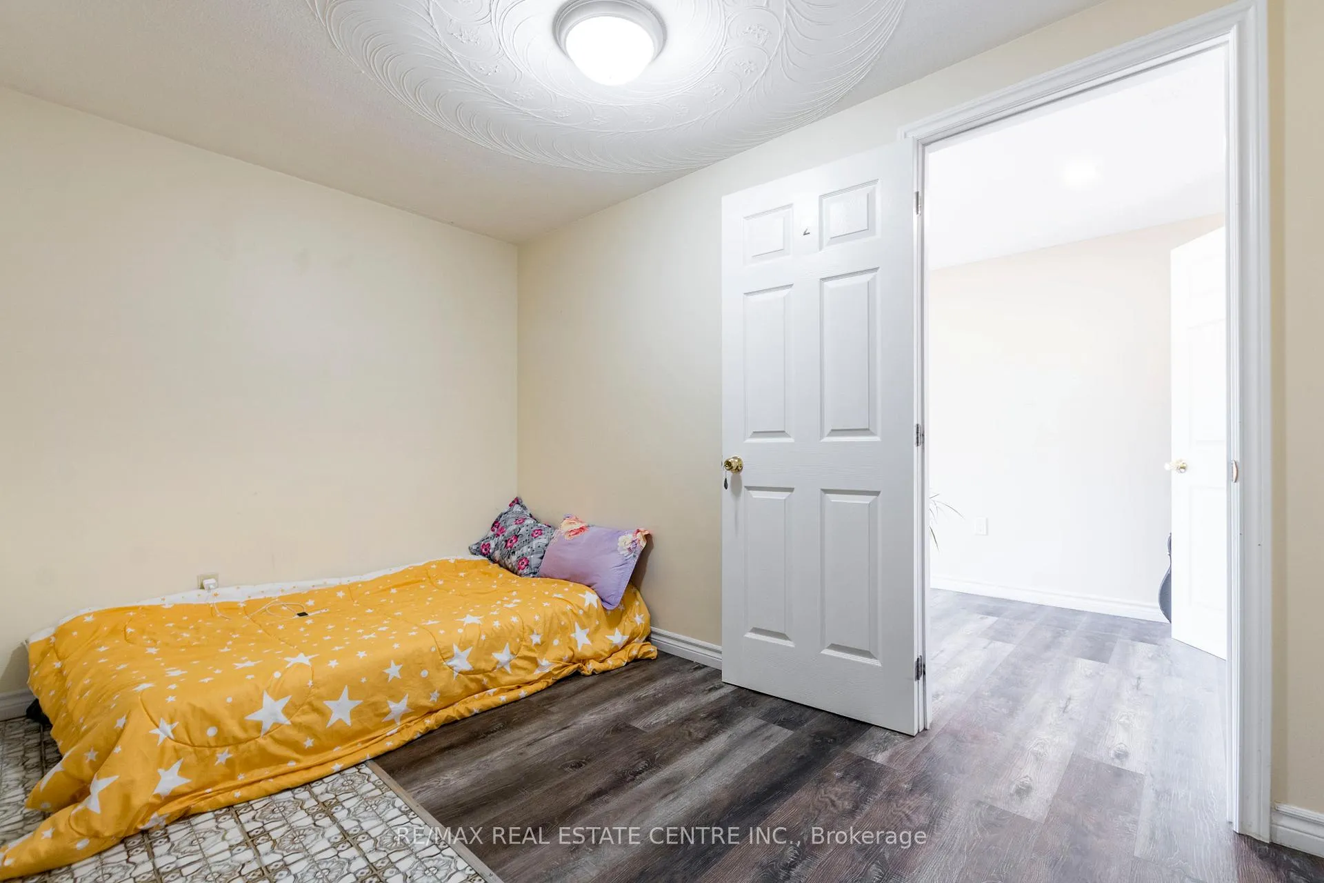 Photo 24 of 940 Stone Church Road E, Hamilton, Templemead — HOMEH