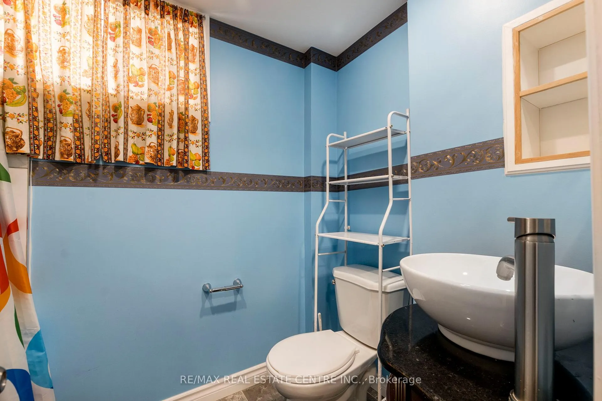 Photo 33 of 940 Stone Church Road E, Hamilton, Templemead — HOMEH