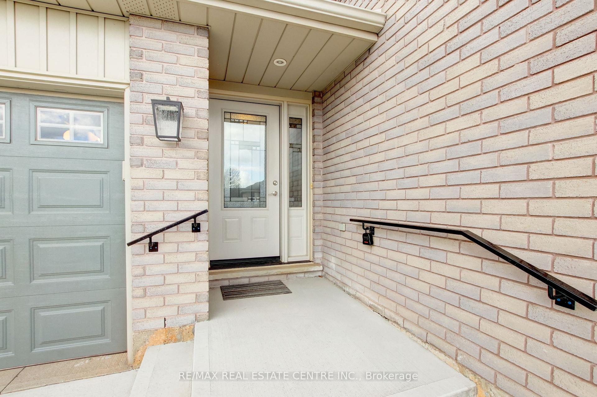 Photo 5 of 23 Taylor Road, Brant, South Dumfries — HOMEH