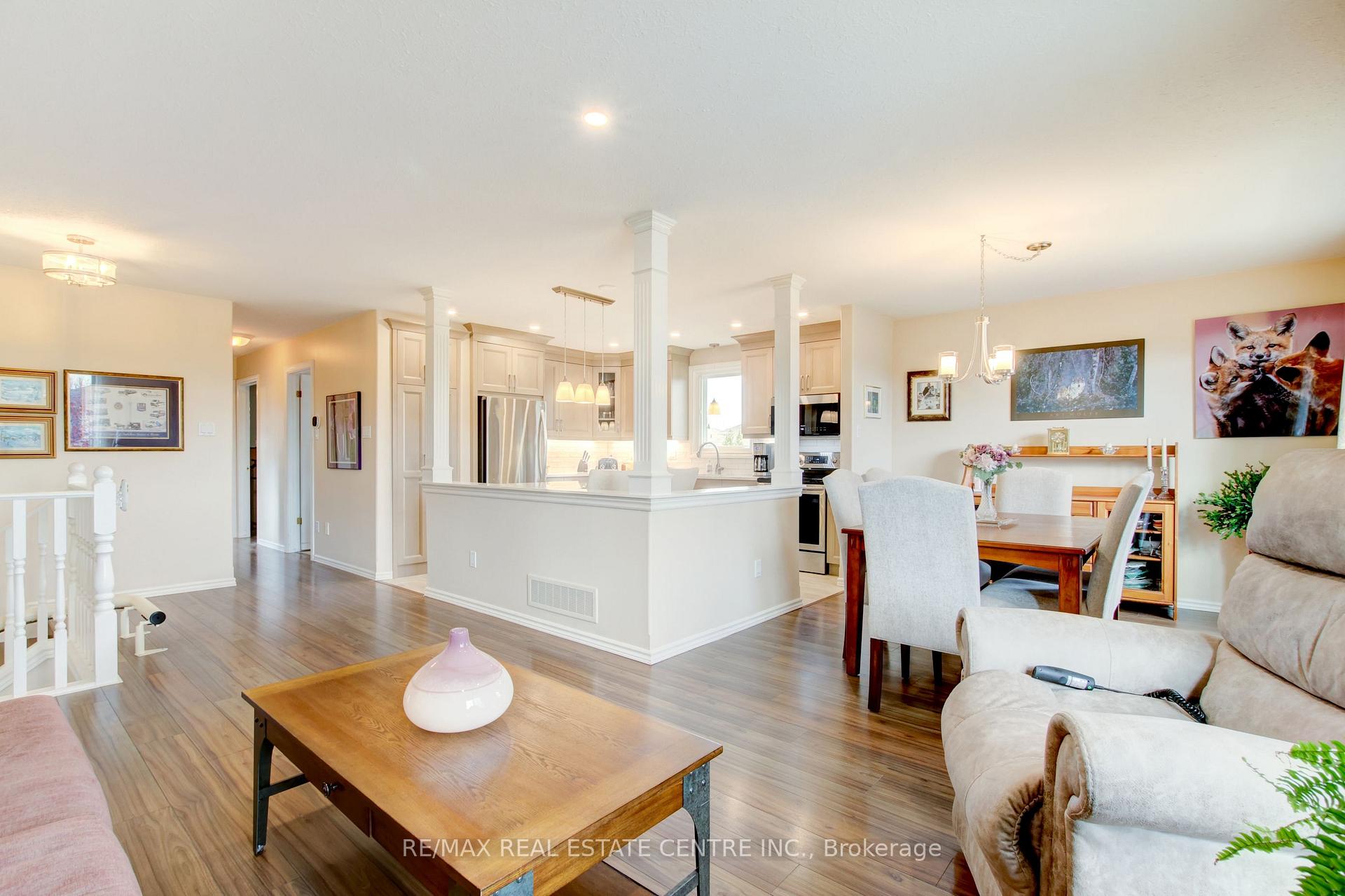 Photo 9 of 23 Taylor Road, Brant, South Dumfries — HOMEH