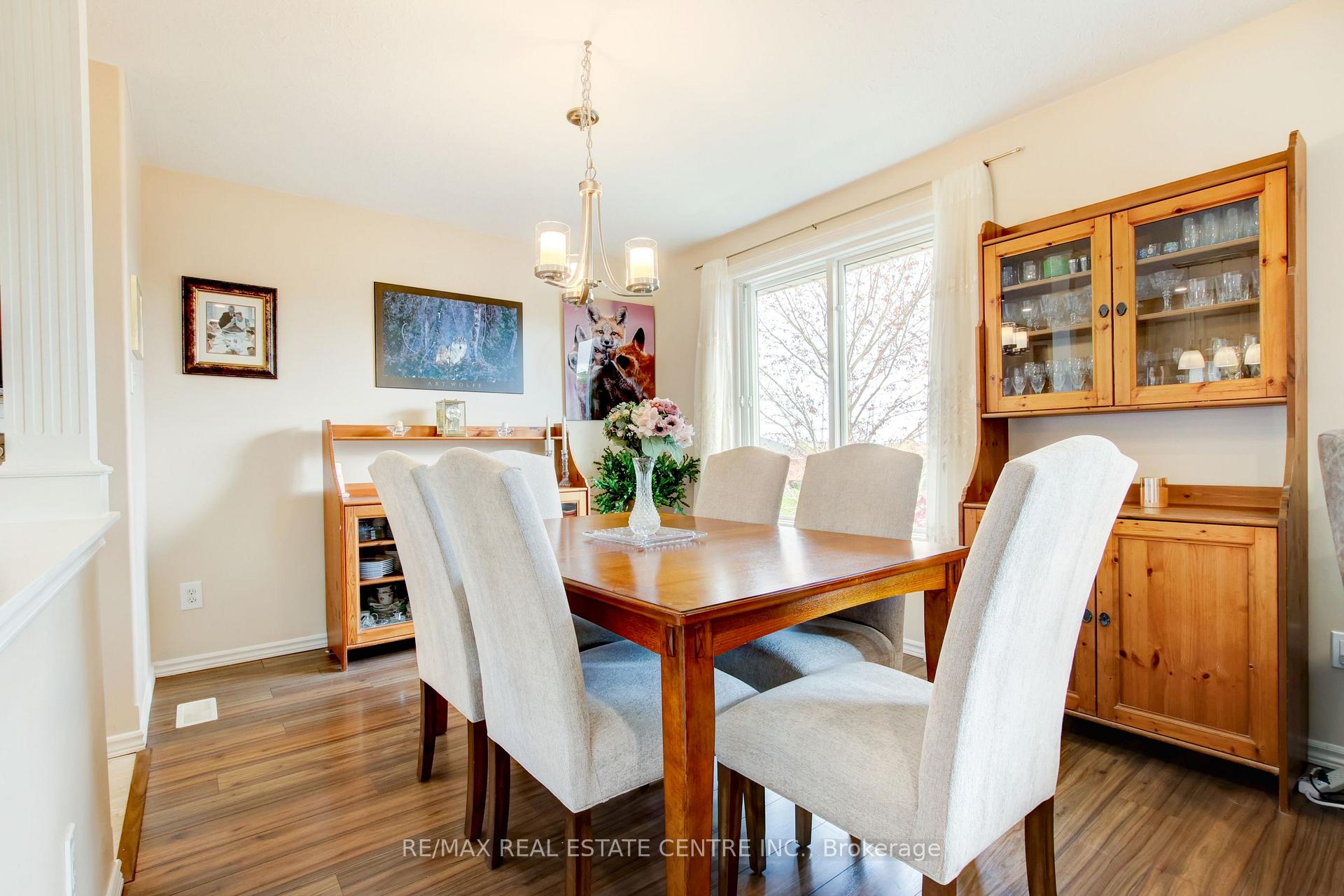 Photo 11 of 23 Taylor Road, Brant, South Dumfries — HOMEH