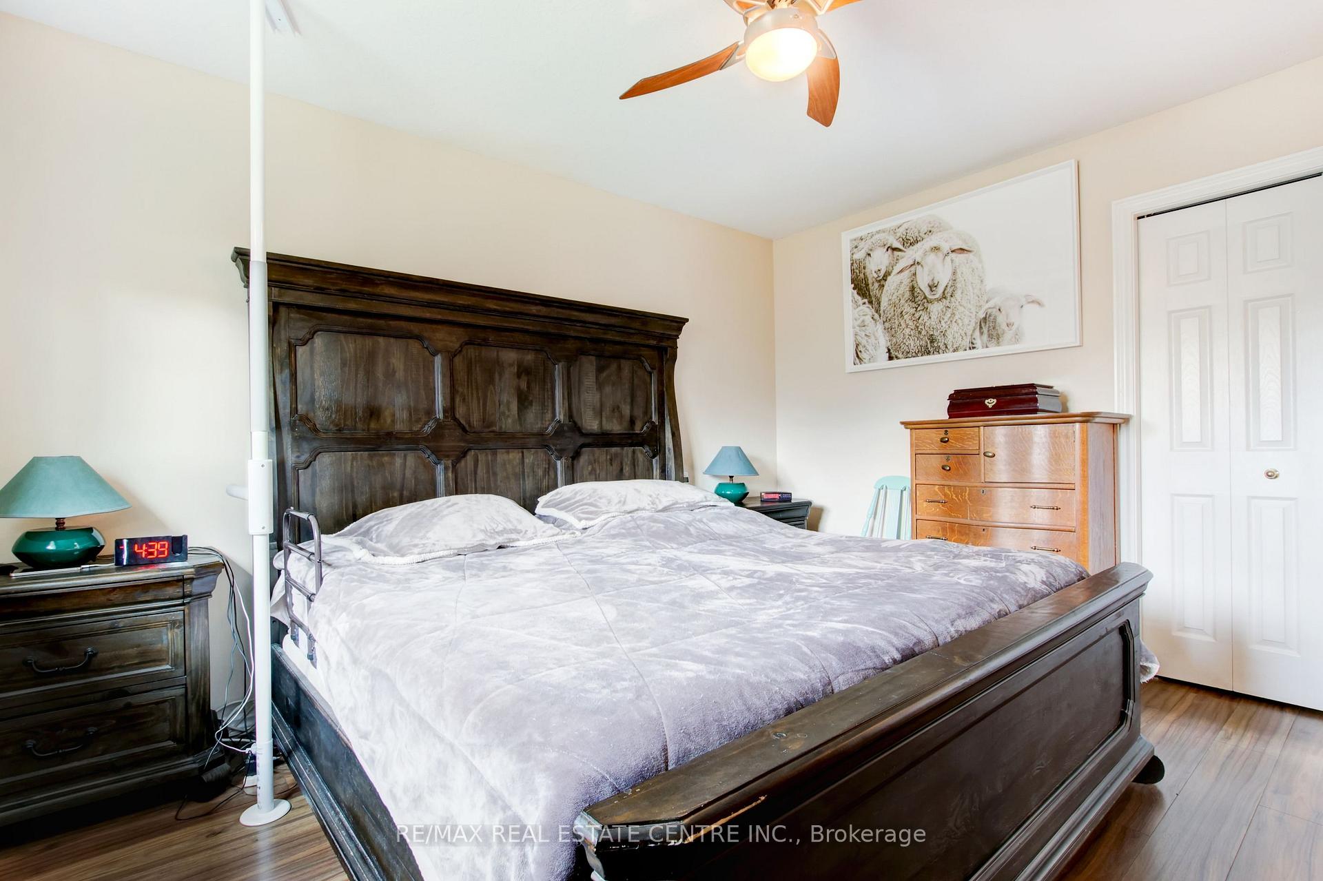 Photo 26 of 23 Taylor Road, Brant, South Dumfries — HOMEH