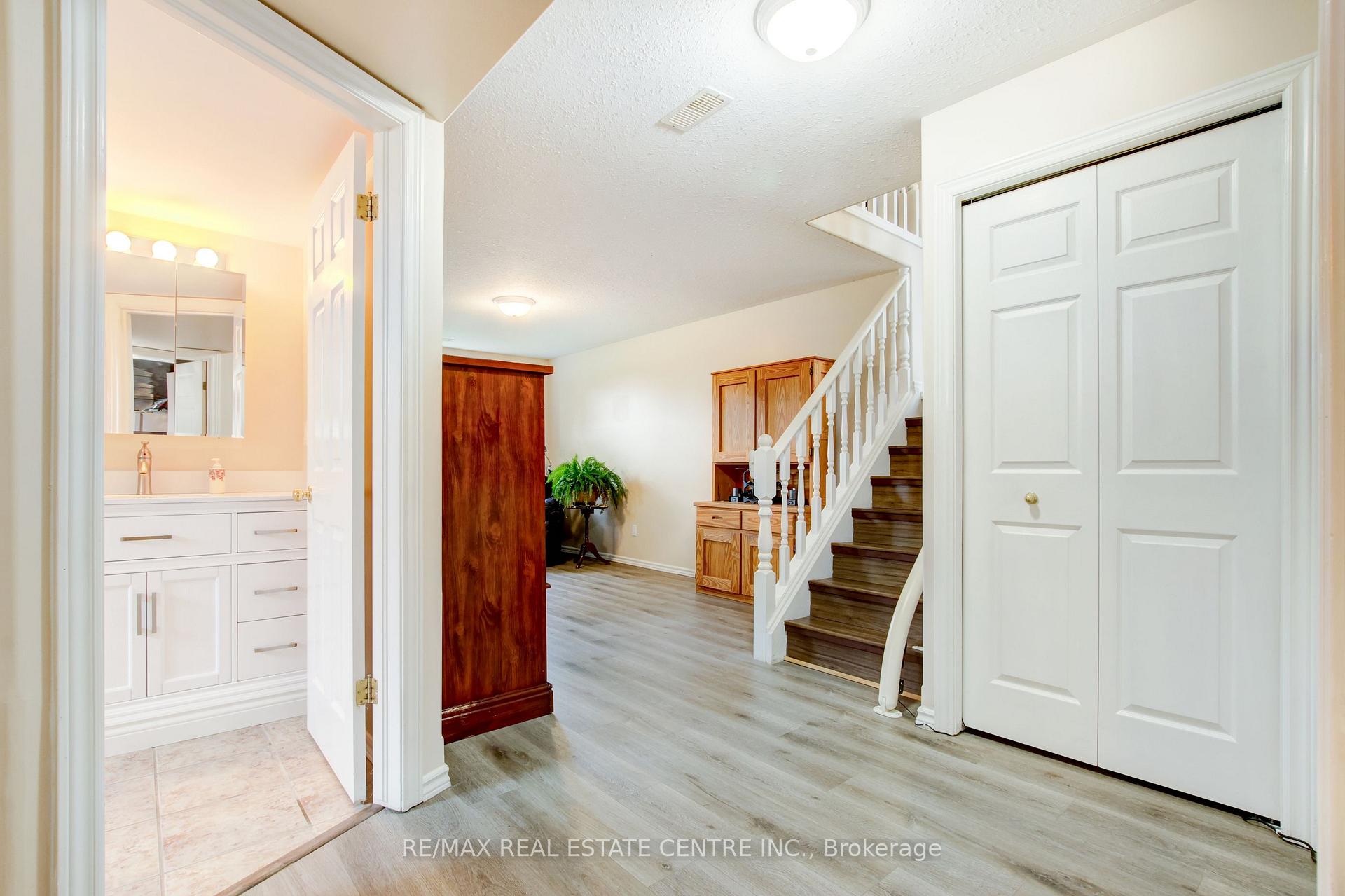 Photo 30 of 23 Taylor Road, Brant, South Dumfries — HOMEH