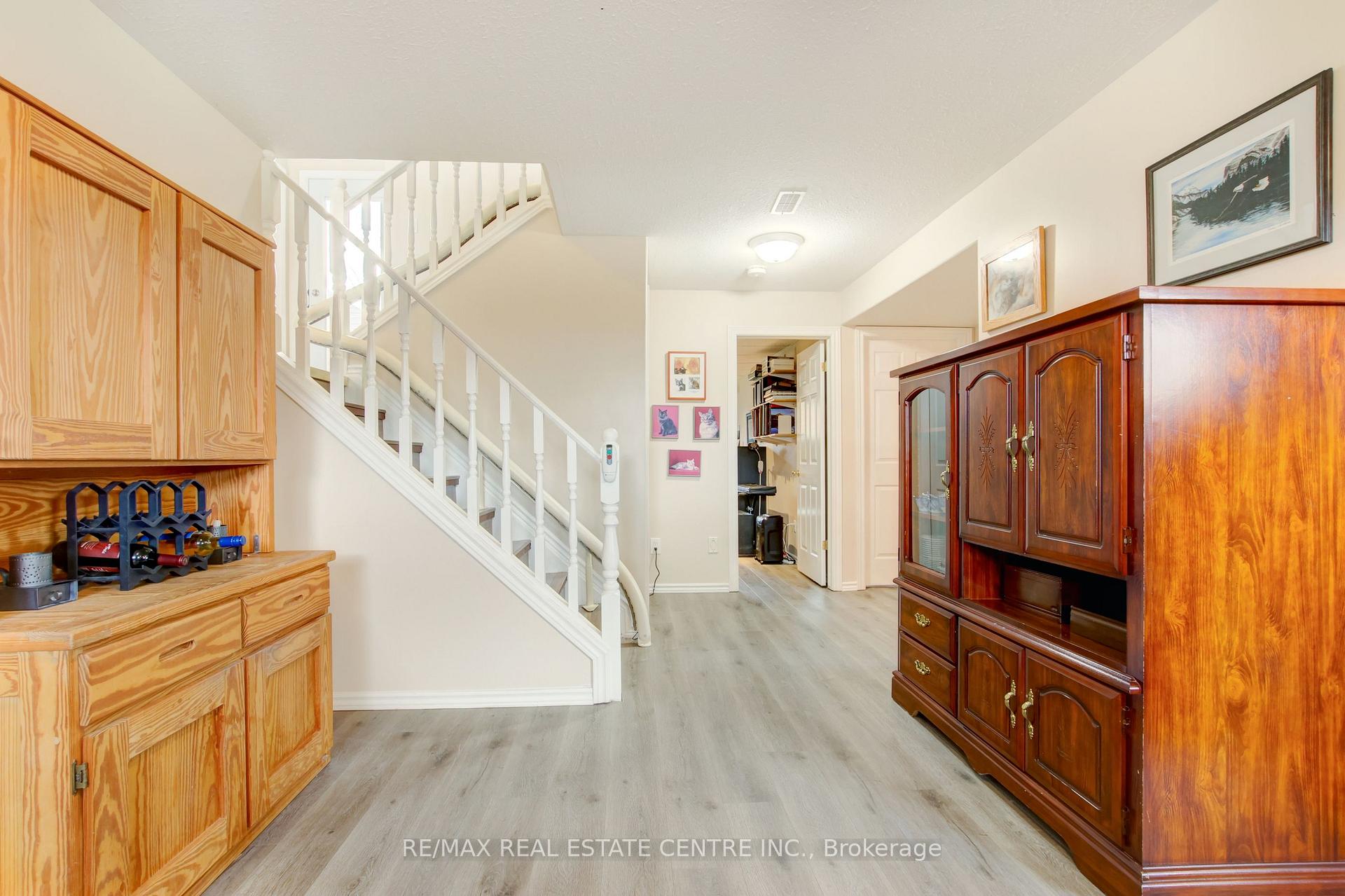 Photo 33 of 23 Taylor Road, Brant, South Dumfries — HOMEH