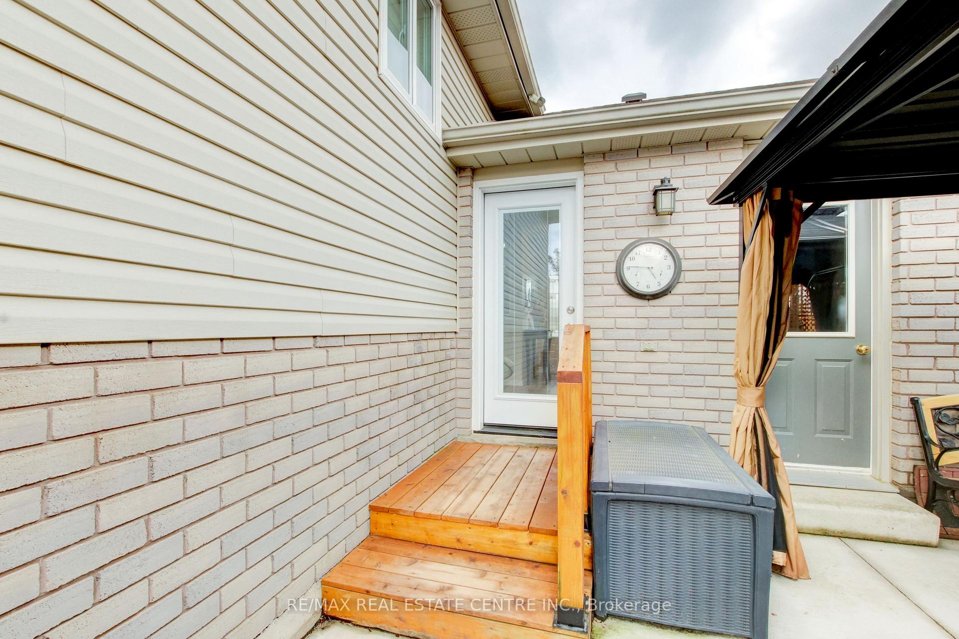 Photo 45 of 23 Taylor Road, Brant, South Dumfries — HOMEH