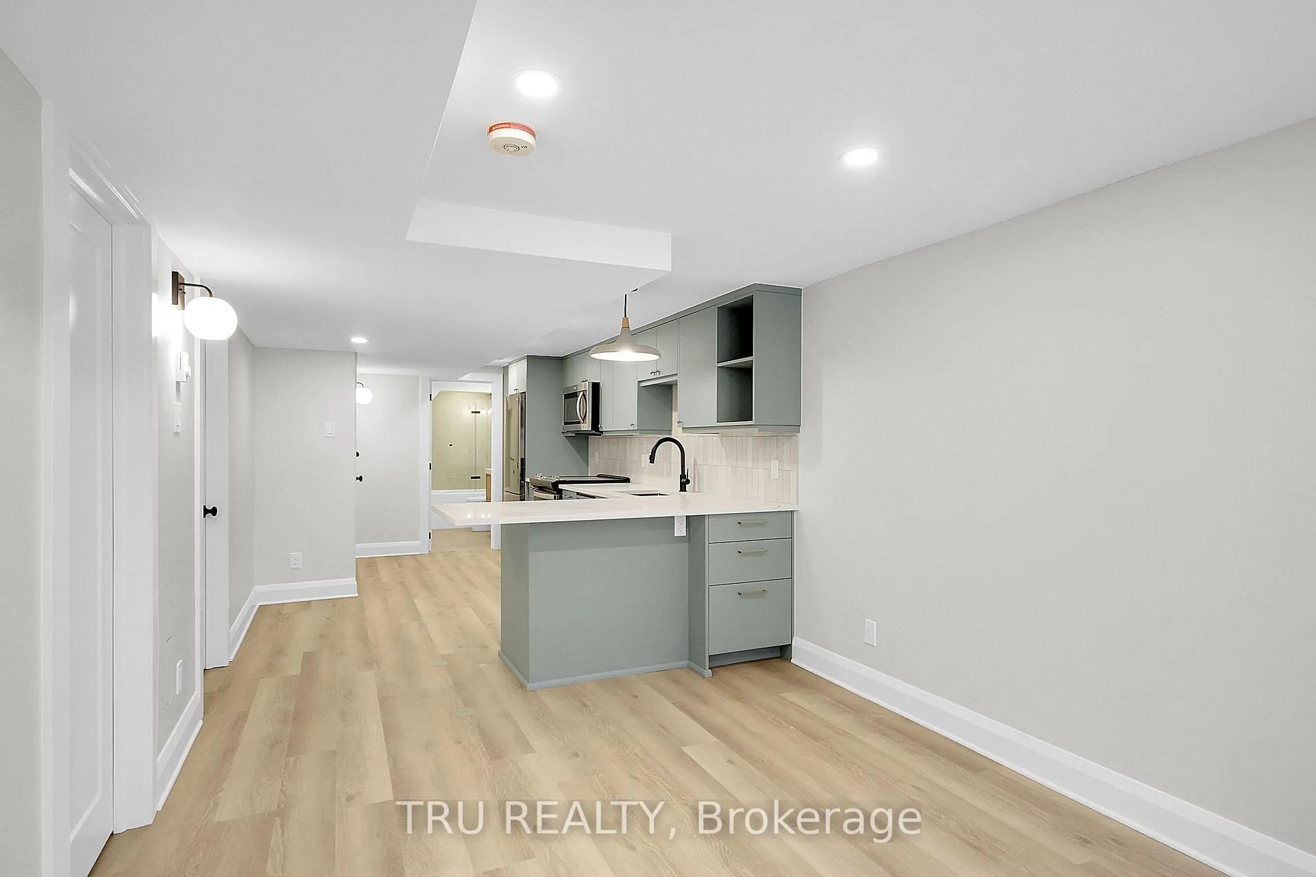 Photo 8 of Unit B, 2643 Don Street, Ottawa, Britannia — HOMEH