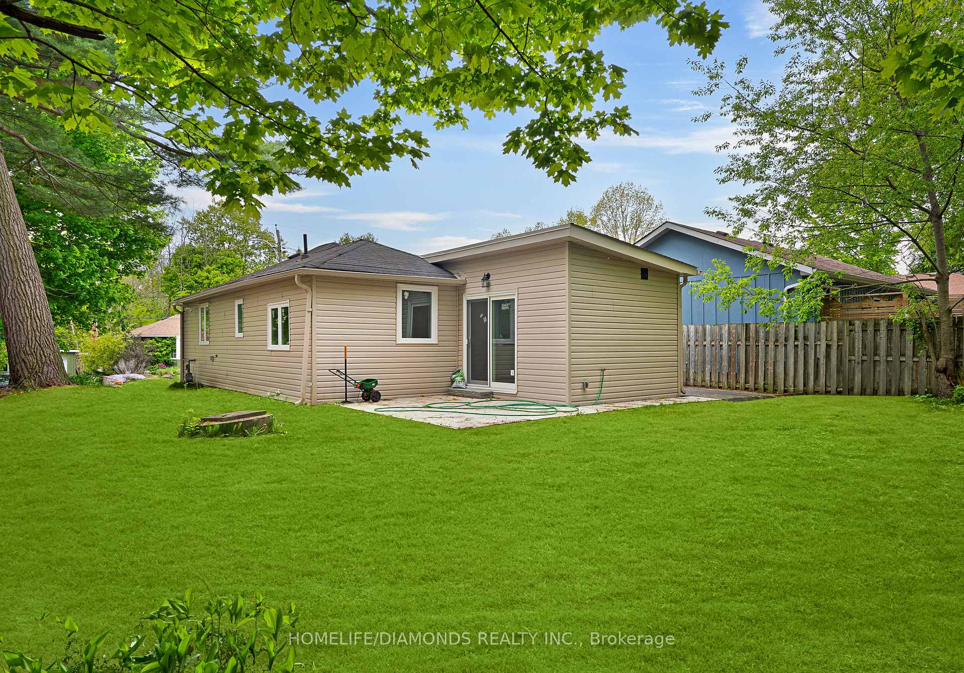 Photo 23 of 791 South Drive, Georgina, Sutton & Jackson's Point — HOMEH