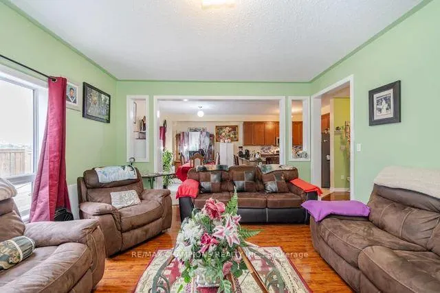 Photo 8 of 502 Wansburgh Way, Shelburne — HOMEH