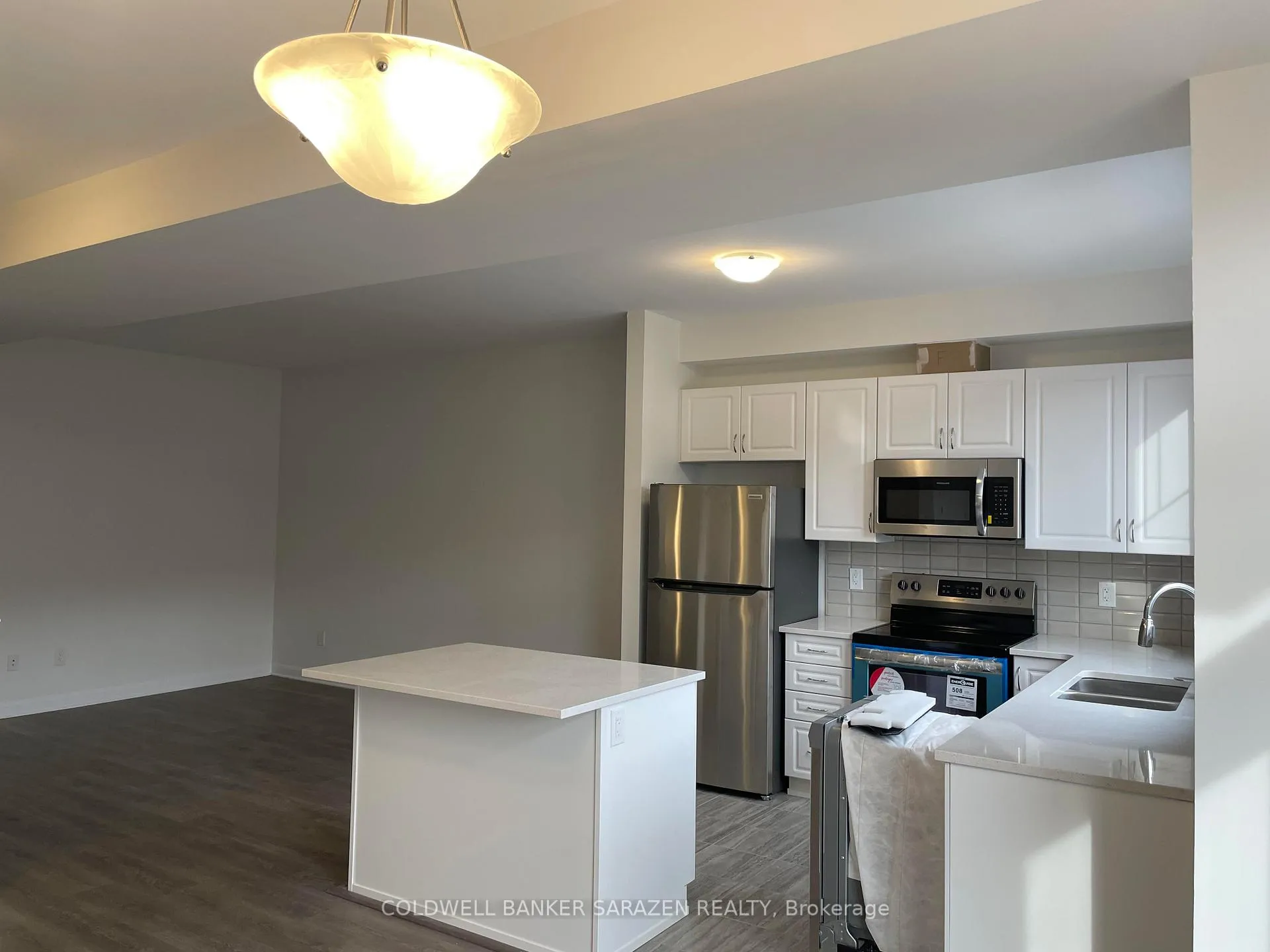 Photo 11 of 203 Attwell Private, Ottawa, Kanata - Morgan's Grant/South March — HOMEH