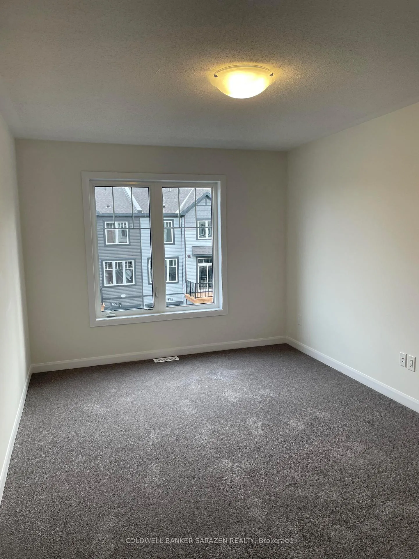 Photo 12 of 203 Attwell Private, Ottawa, Kanata - Morgan's Grant/South March — HOMEH