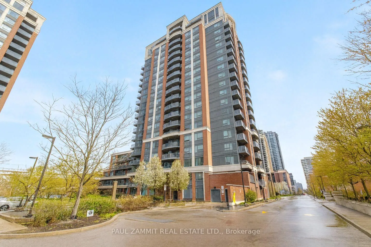 Front of Unit 2110, 1 Uptown Drive