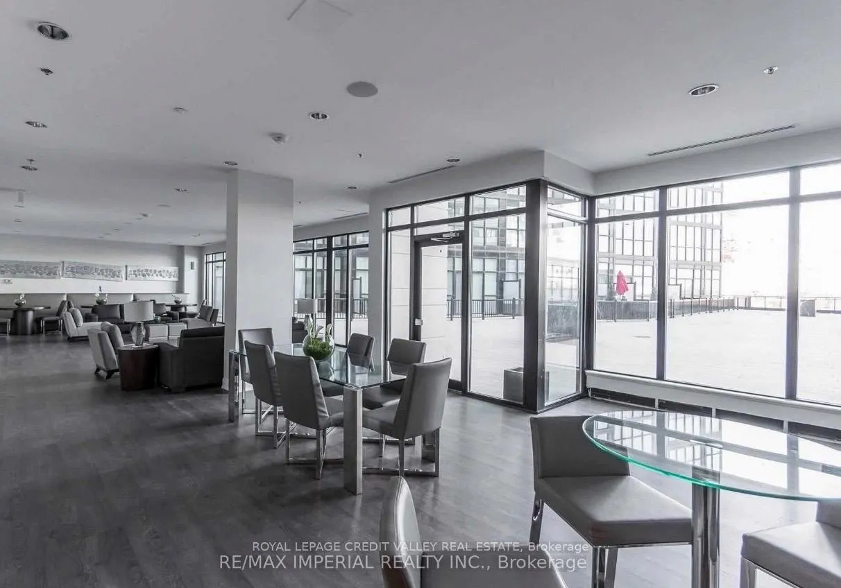 Photo 19 of Unit 701, 2916 Highway 7 Road, Vaughan, Concord — HOMEH