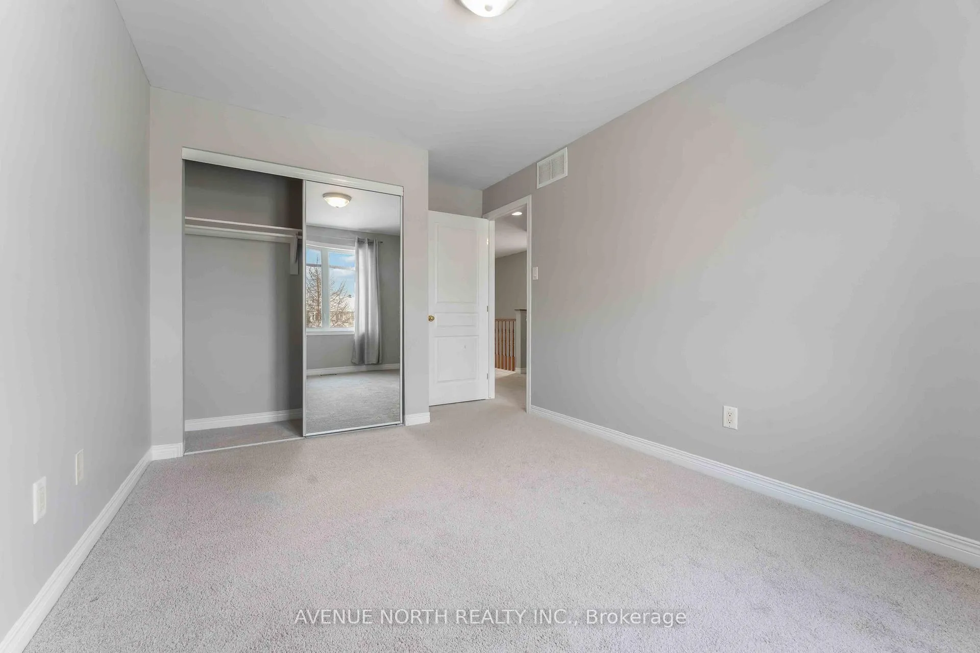 Photo 23 of 298 Parkin Circle, Ottawa, Blossom Park/Kemp Park/Findlay Creek — HOMEH