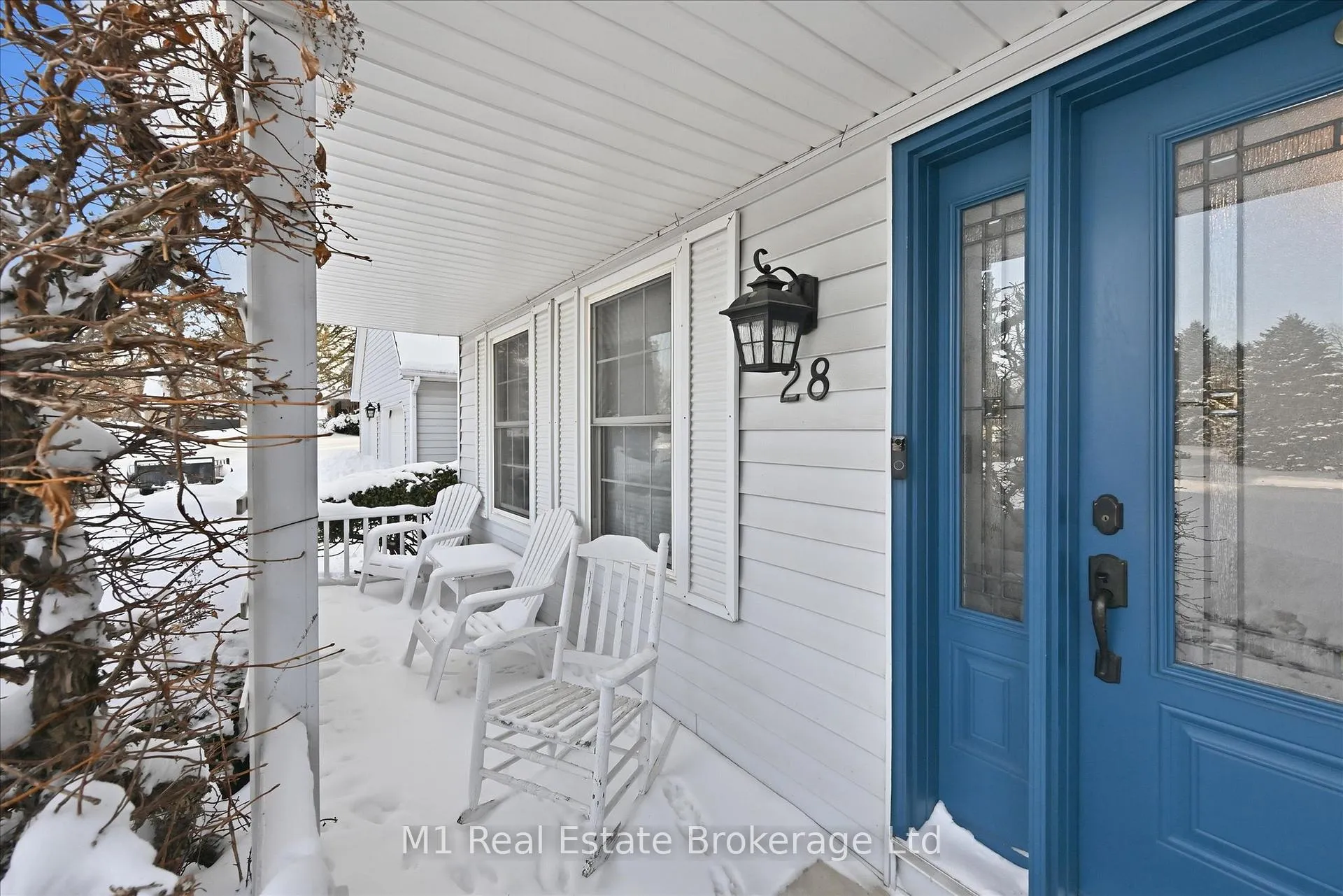 Photo 3 of 28 Weneil Drive, Hamilton, Freelton — HOMEH