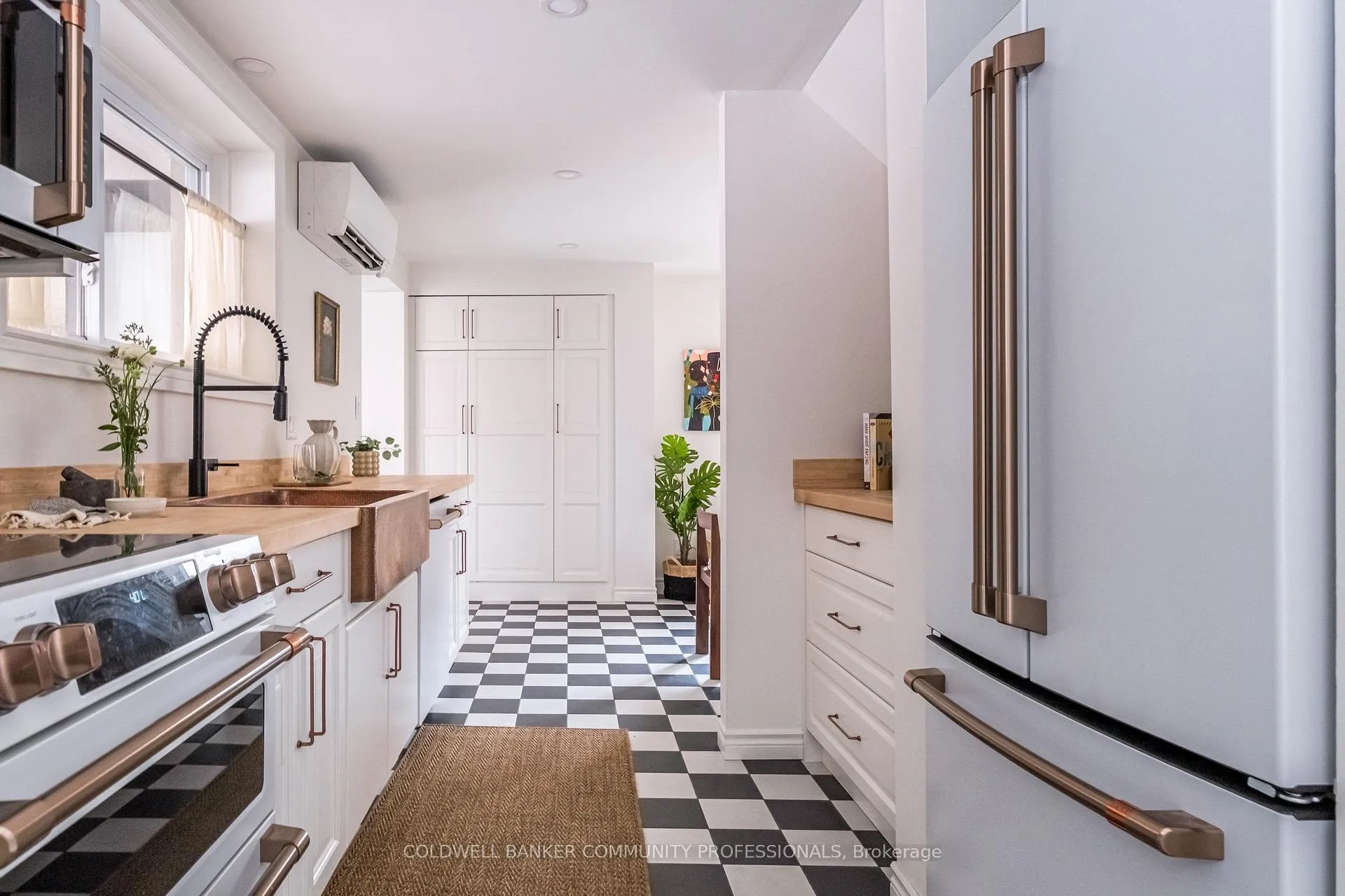 Photo 11 of 14 Reginald Street, Hamilton, Kirkendall — HOMEH