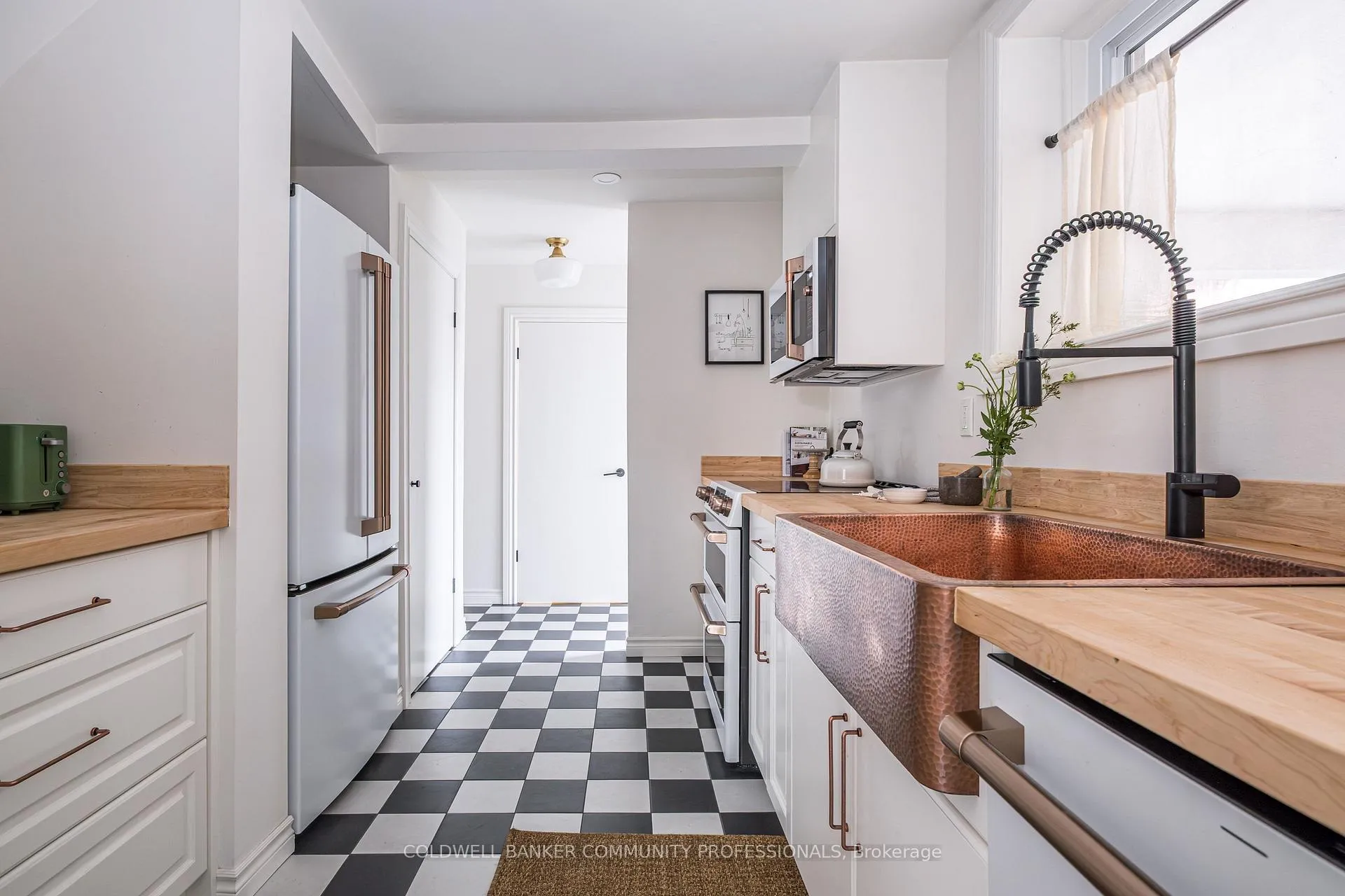 Photo 12 of 14 Reginald Street, Hamilton, Kirkendall — HOMEH