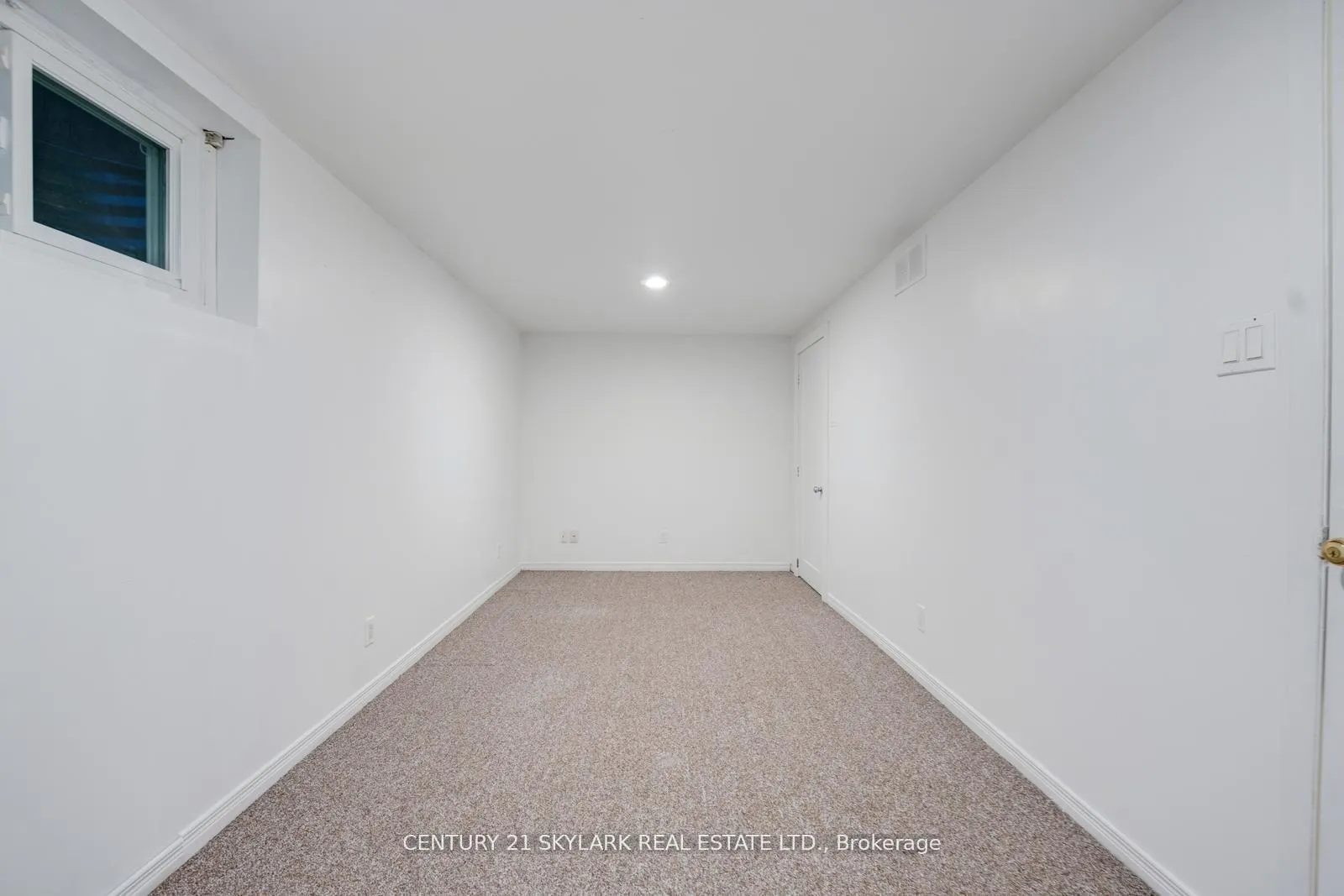 Photo 29 of 66 Corbett Drive, Barrie, Grove East — HOMEH