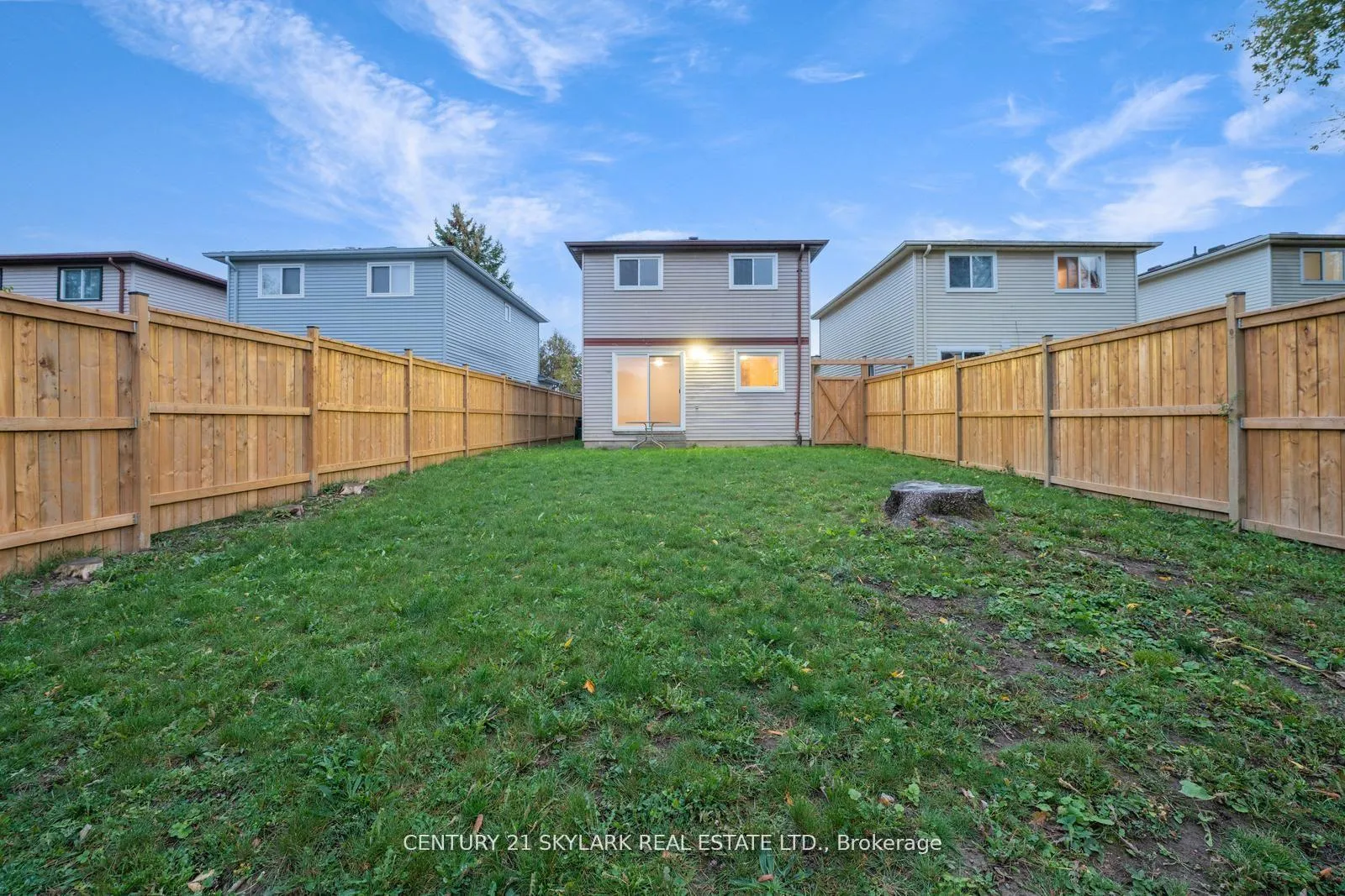 Photo 38 of 66 Corbett Drive, Barrie, Grove East — HOMEH