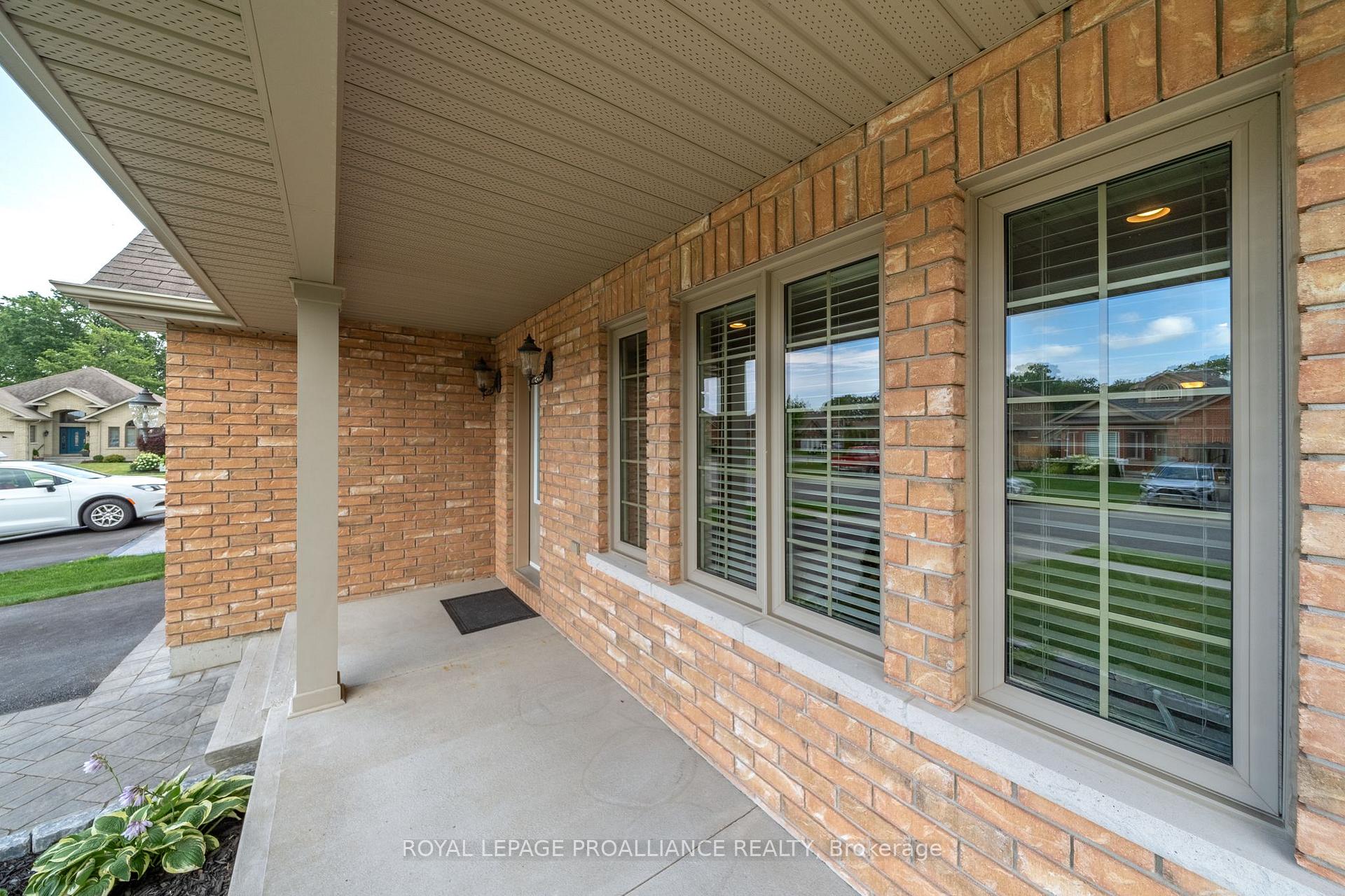 Photo 3 of 3 Barnett Street, Belleville, Thurlow Ward — HOMEH