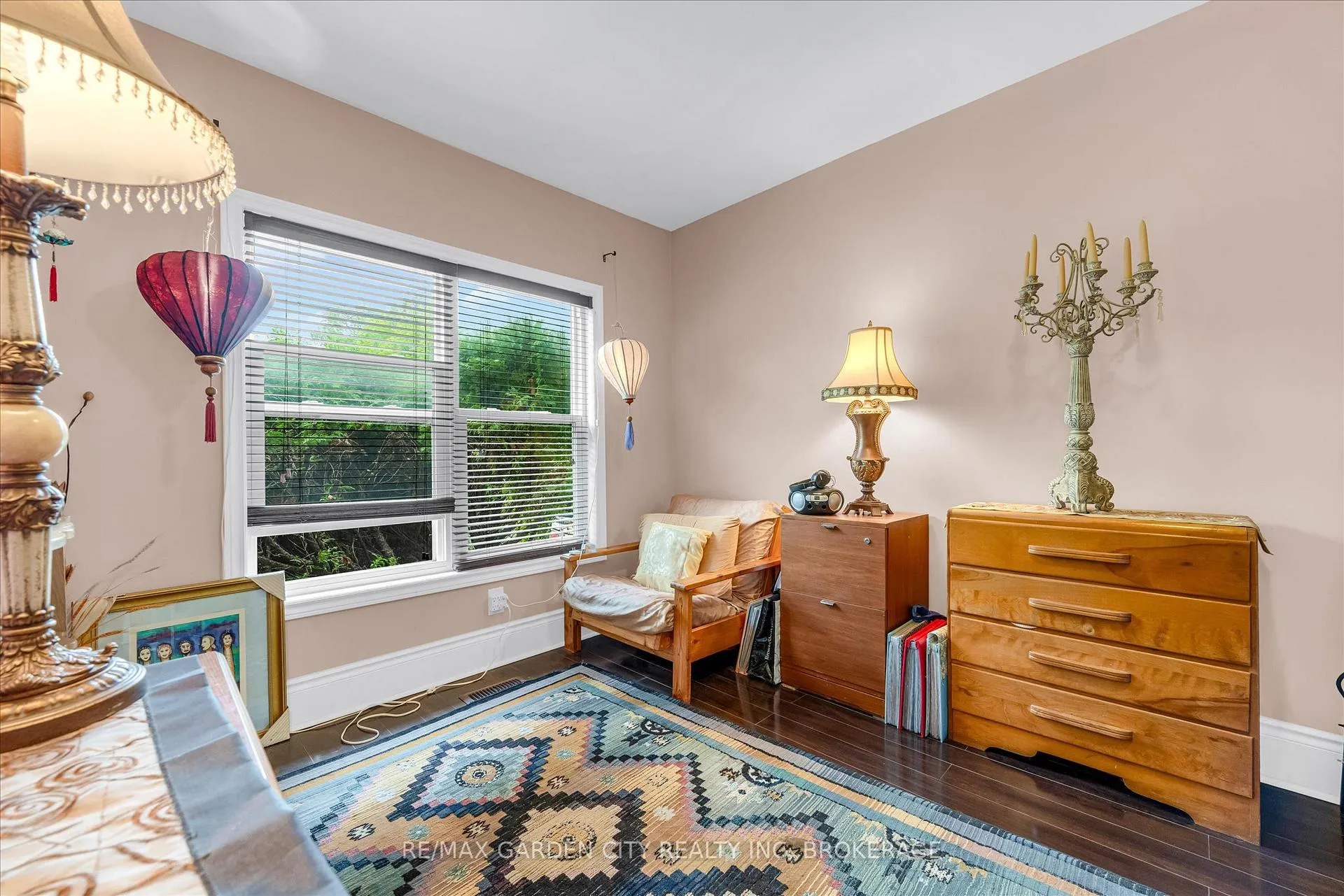 Photo 6 of 16 Ida Street, St. Catharines, E. Chester — HOMEH