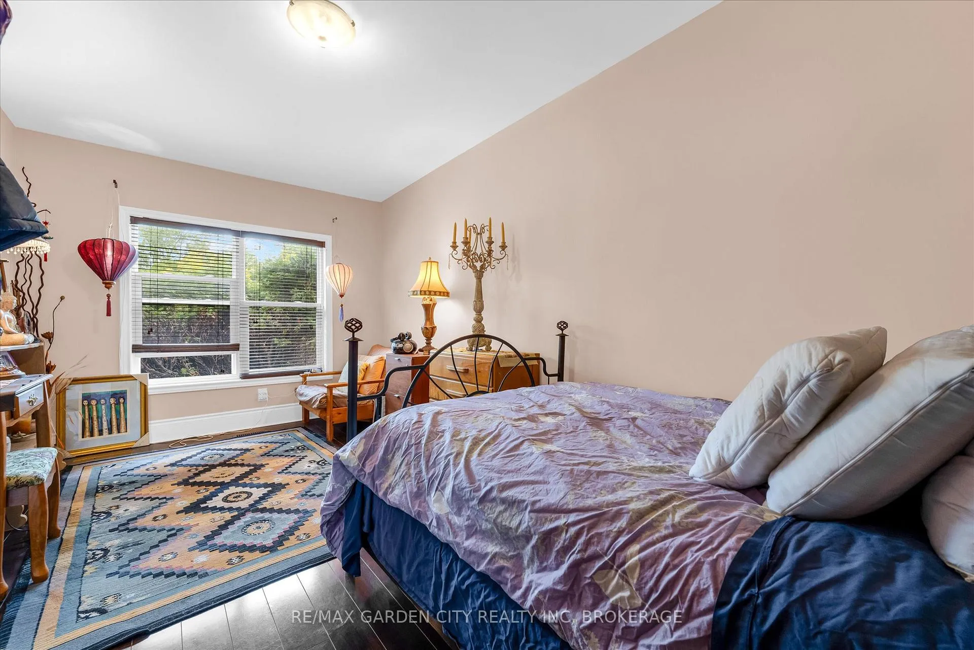 Photo 8 of 16 Ida Street, St. Catharines, E. Chester — HOMEH