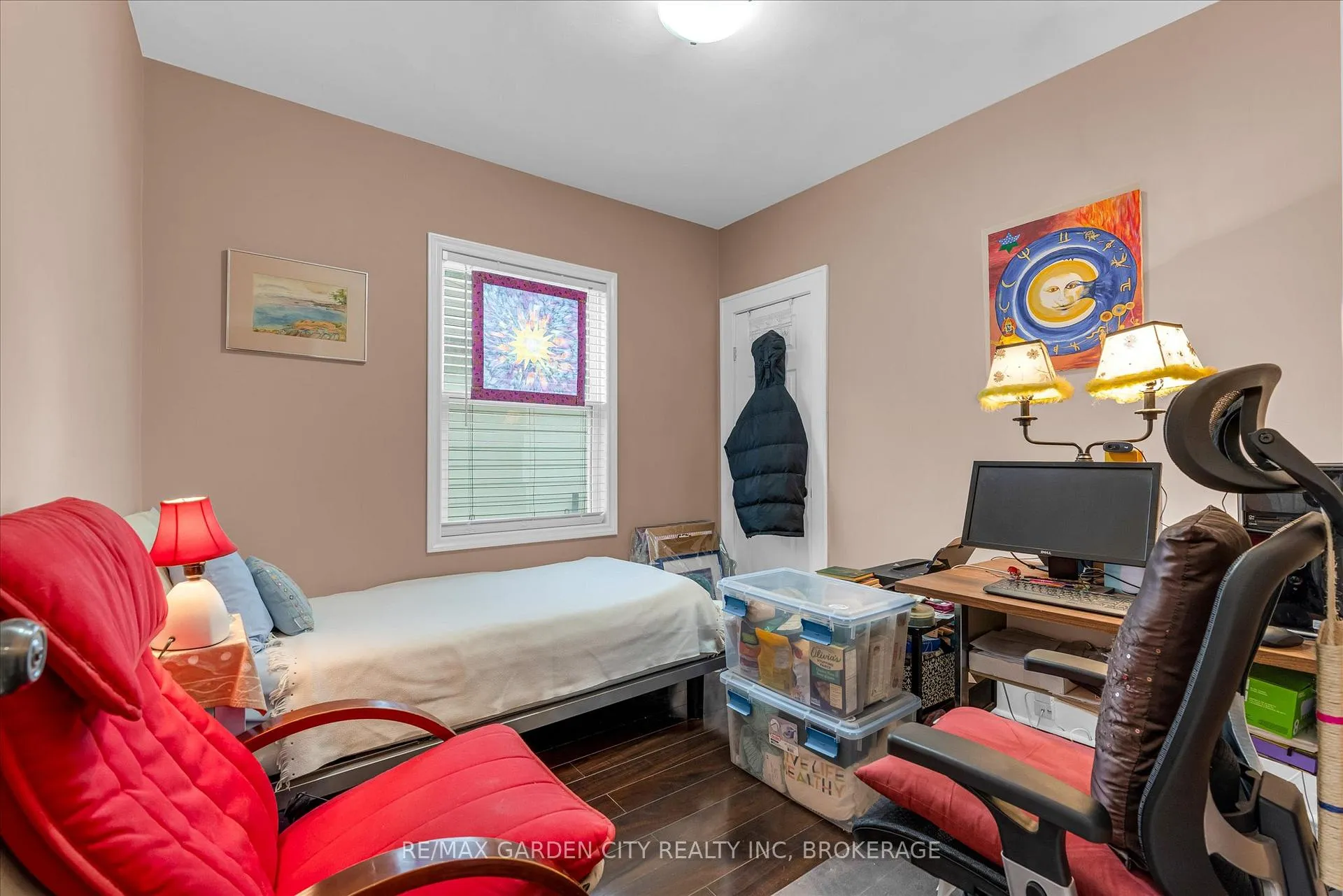 Photo 10 of 16 Ida Street, St. Catharines, E. Chester — HOMEH