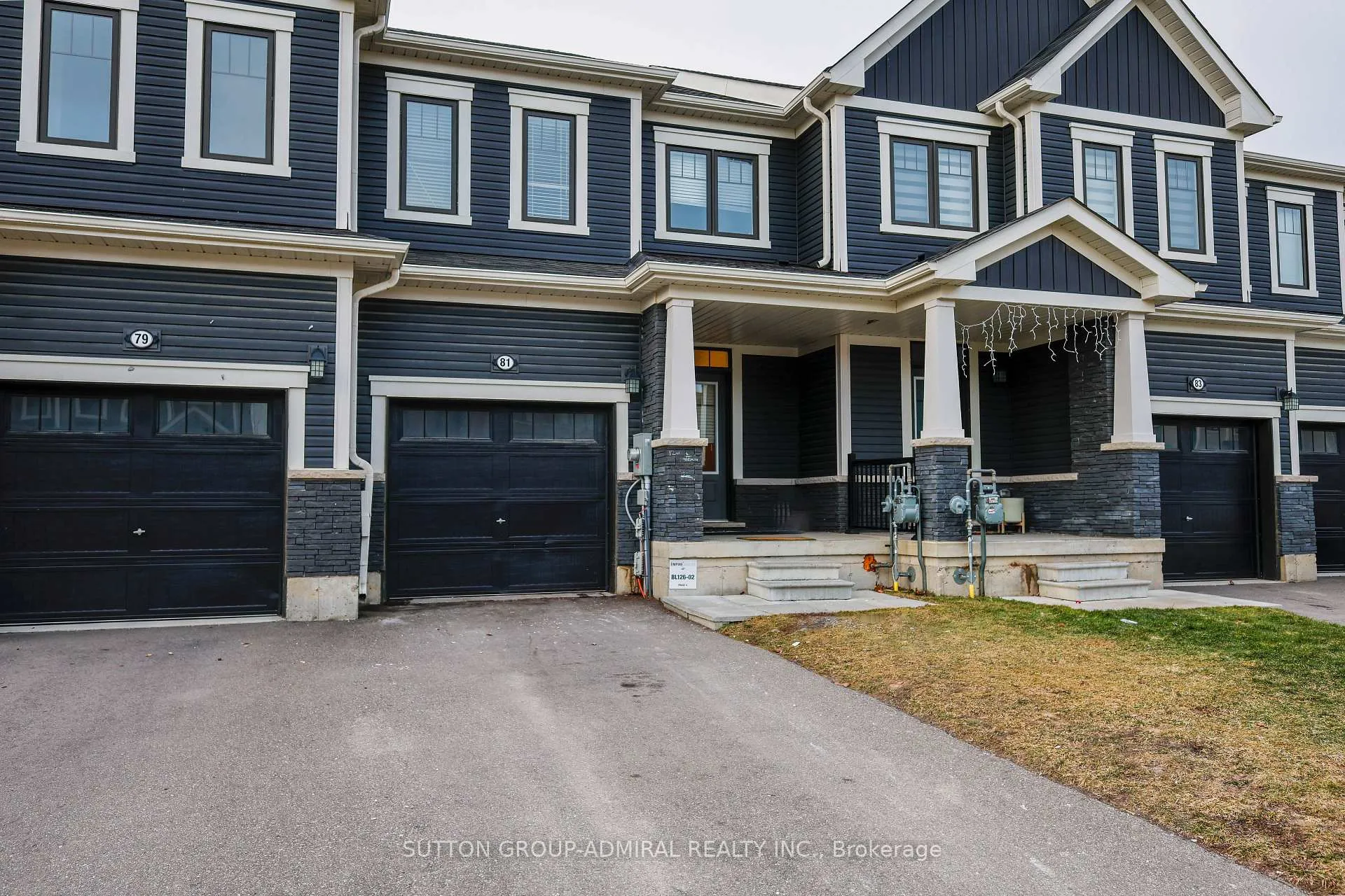 Photo 1 of 81 Oaktree Drive, Haldimand — HOMEH