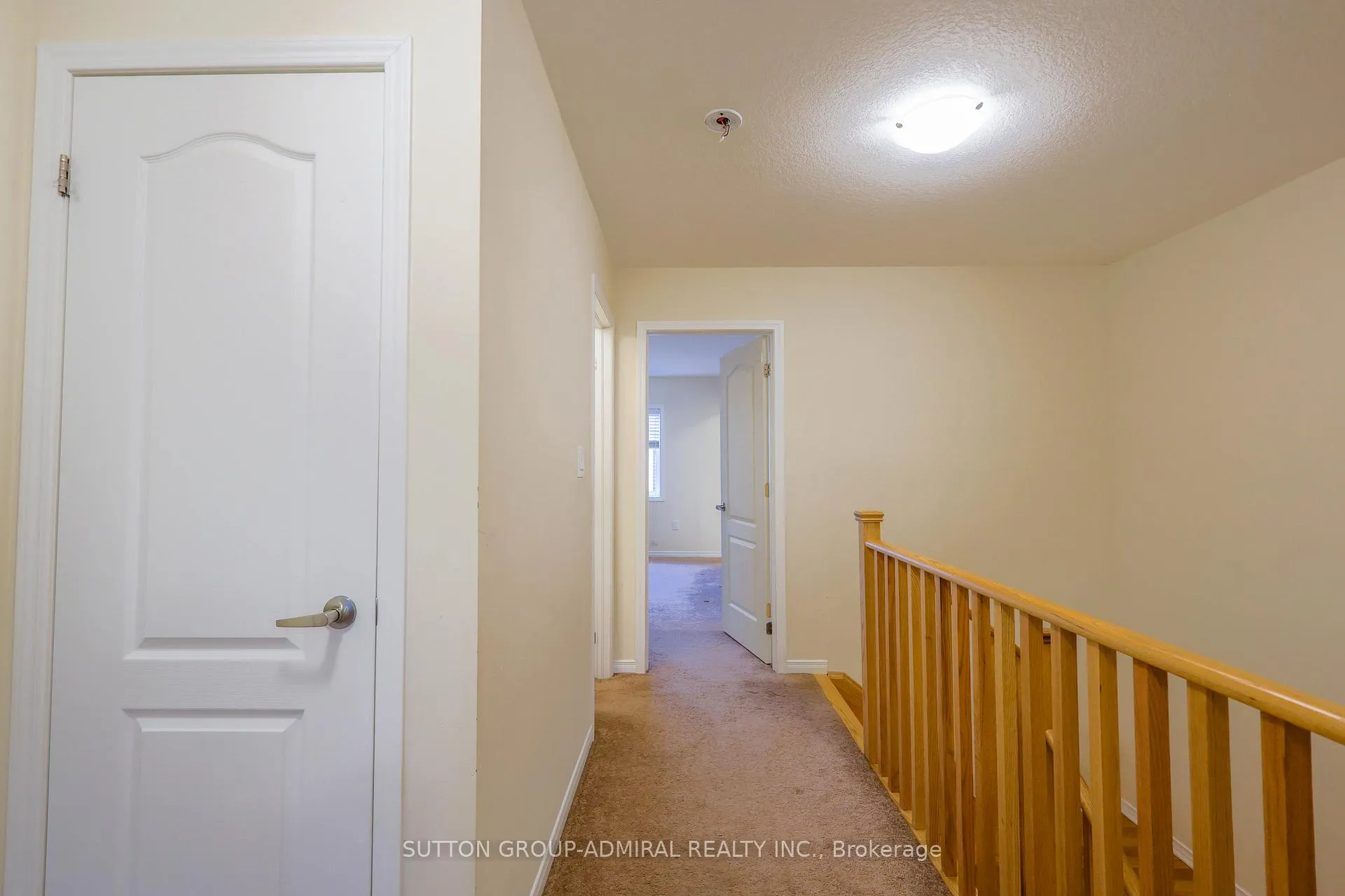 Photo 9 of 81 Oaktree Drive, Haldimand — HOMEH