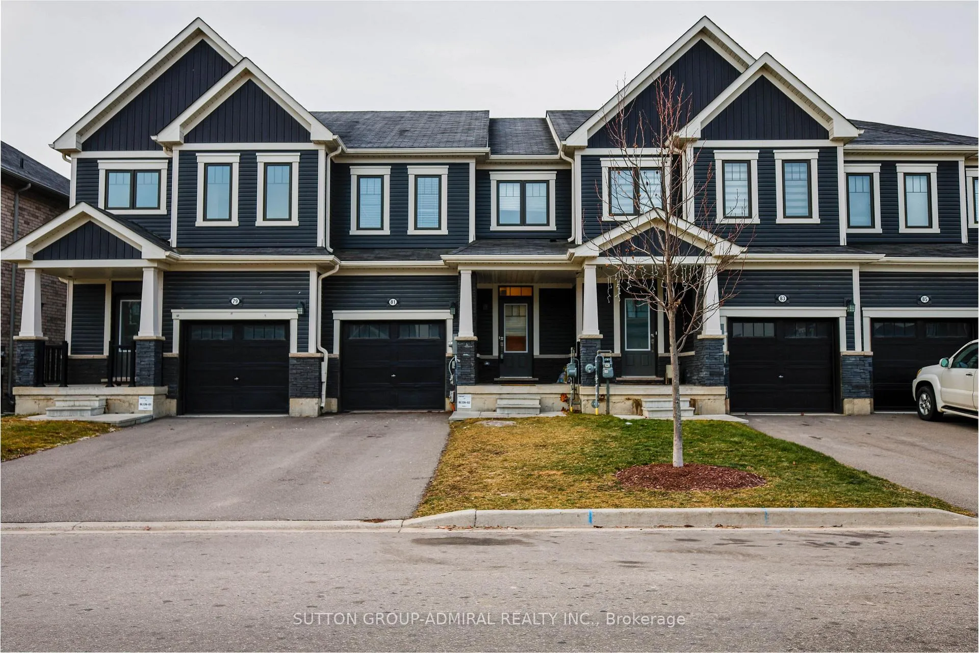 Photo 31 of 81 Oaktree Drive, Haldimand — HOMEH