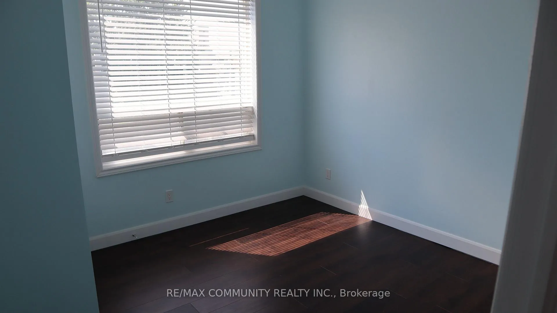 Photo 5 of Unit Apt B, 88 Bond Street, Oshawa, O'Neill — HOMEH