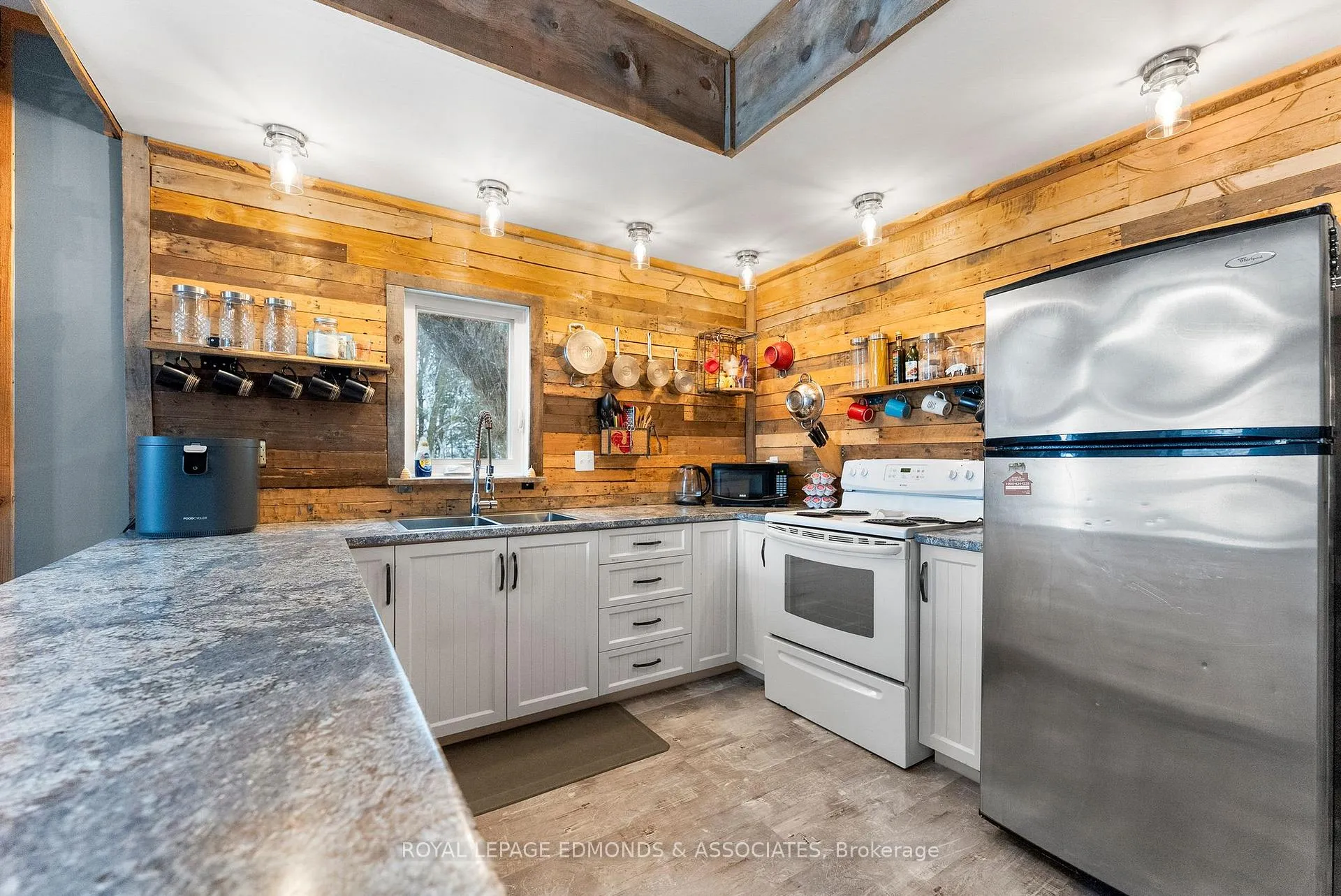 Photo 2 of 2061 Kerr Line, Whitewater Region, Whitewater Region — HOMEH