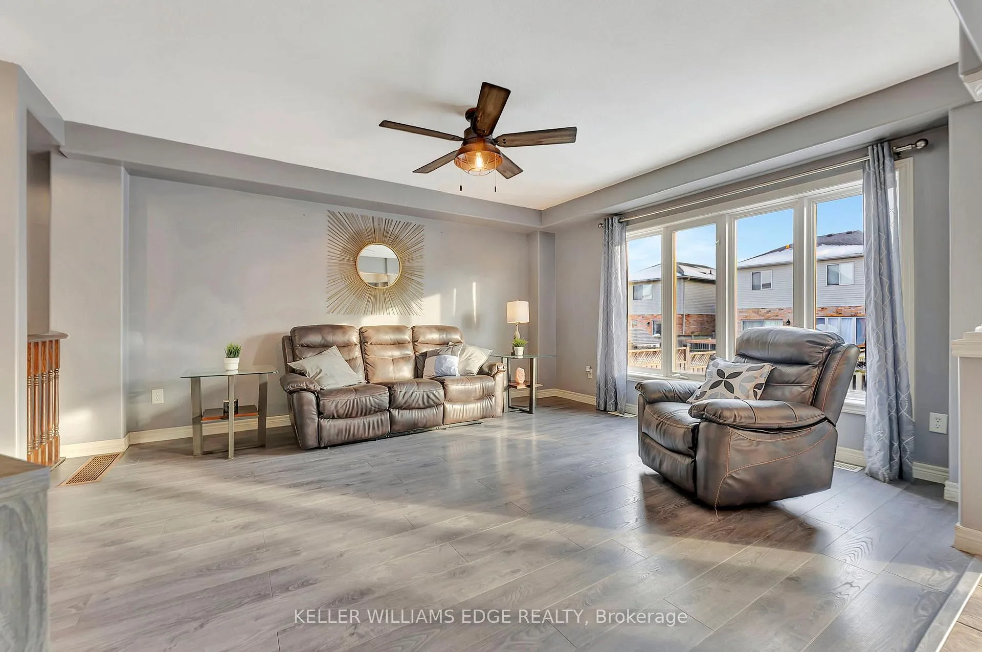 Photo 9 of 20 Donald Bell Drive, Hamilton, Binbrook — HOMEH