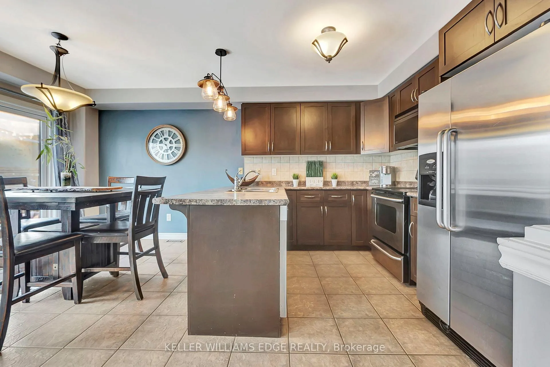 Photo 12 of 20 Donald Bell Drive, Hamilton, Binbrook — HOMEH