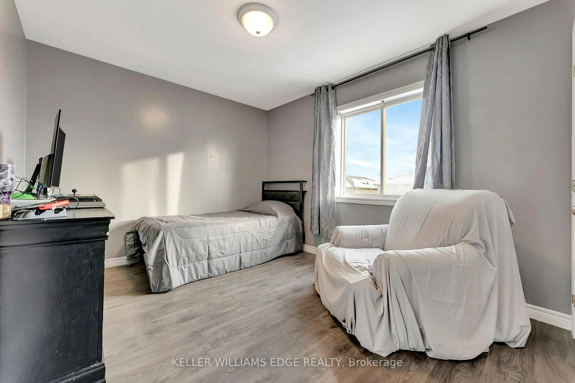 Photo 23 of 20 Donald Bell Drive, Hamilton, Binbrook — HOMEH