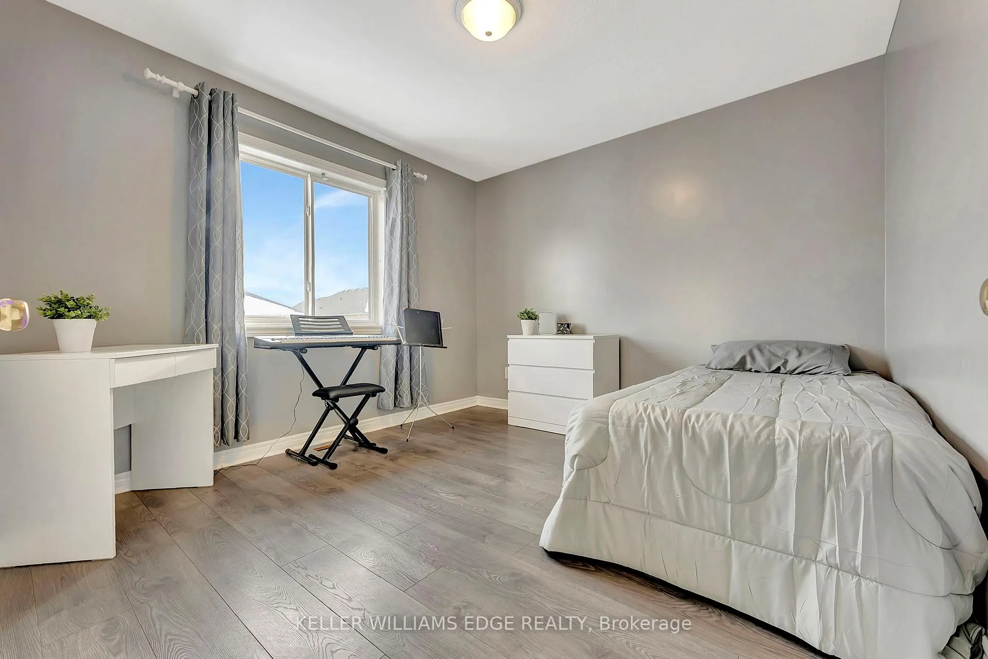 Photo 24 of 20 Donald Bell Drive, Hamilton, Binbrook — HOMEH