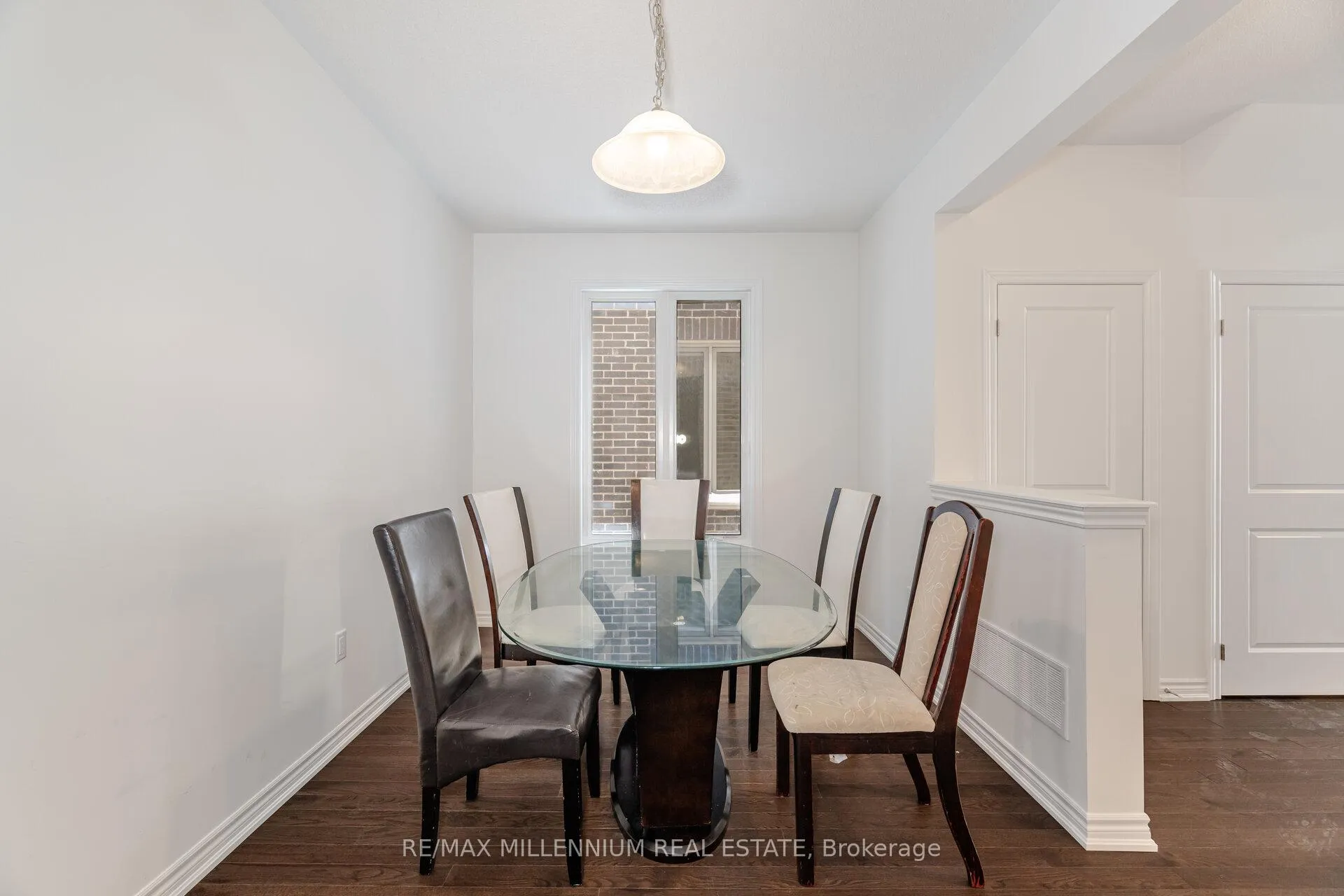 Photo 6 of 71 Gemini Drive, Barrie, Rural Barrie Southeast — HOMEH