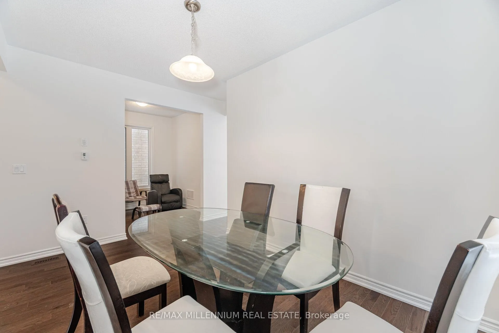 Photo 7 of 71 Gemini Drive, Barrie, Rural Barrie Southeast — HOMEH