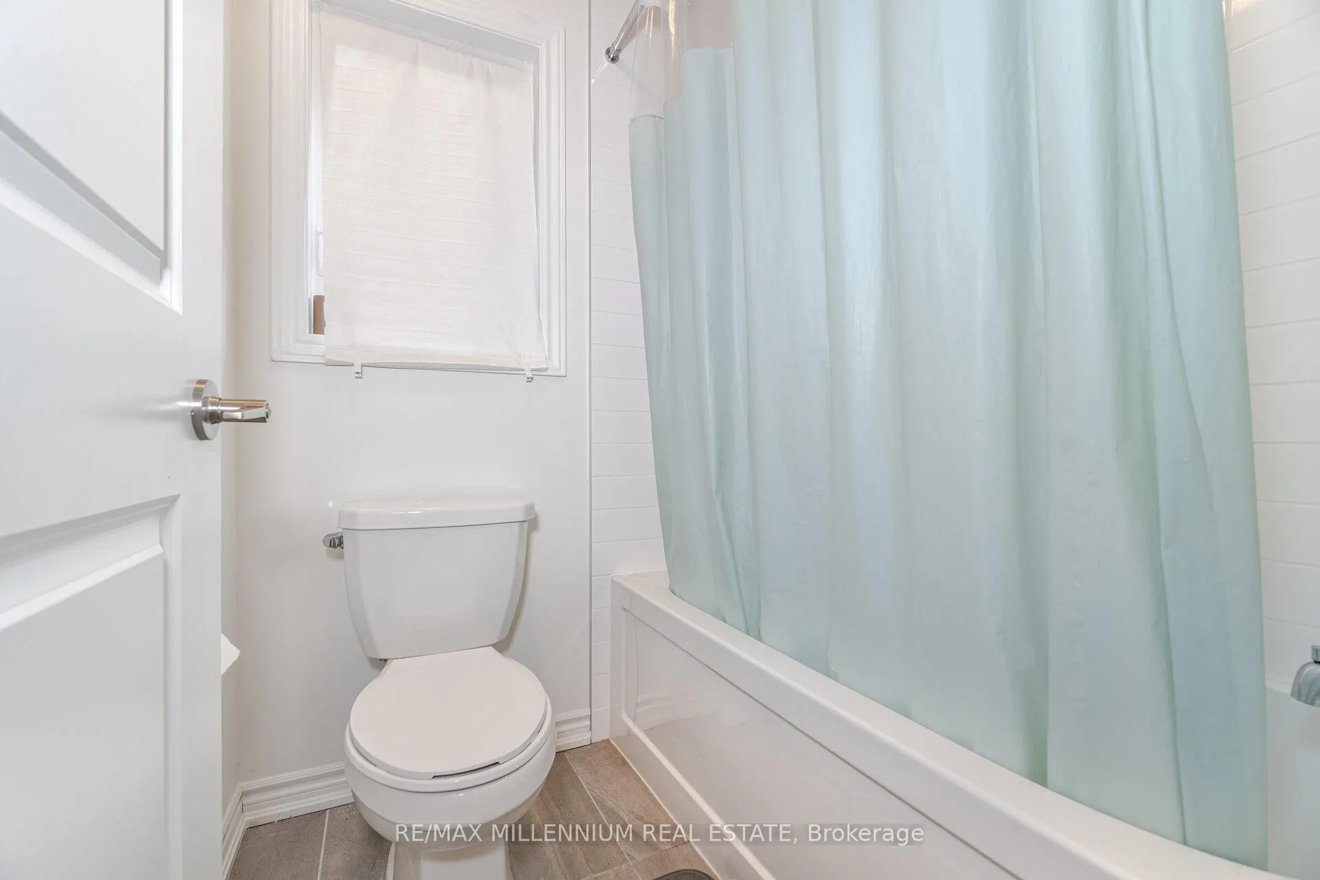 Photo 36 of 71 Gemini Drive, Barrie, Rural Barrie Southeast — HOMEH