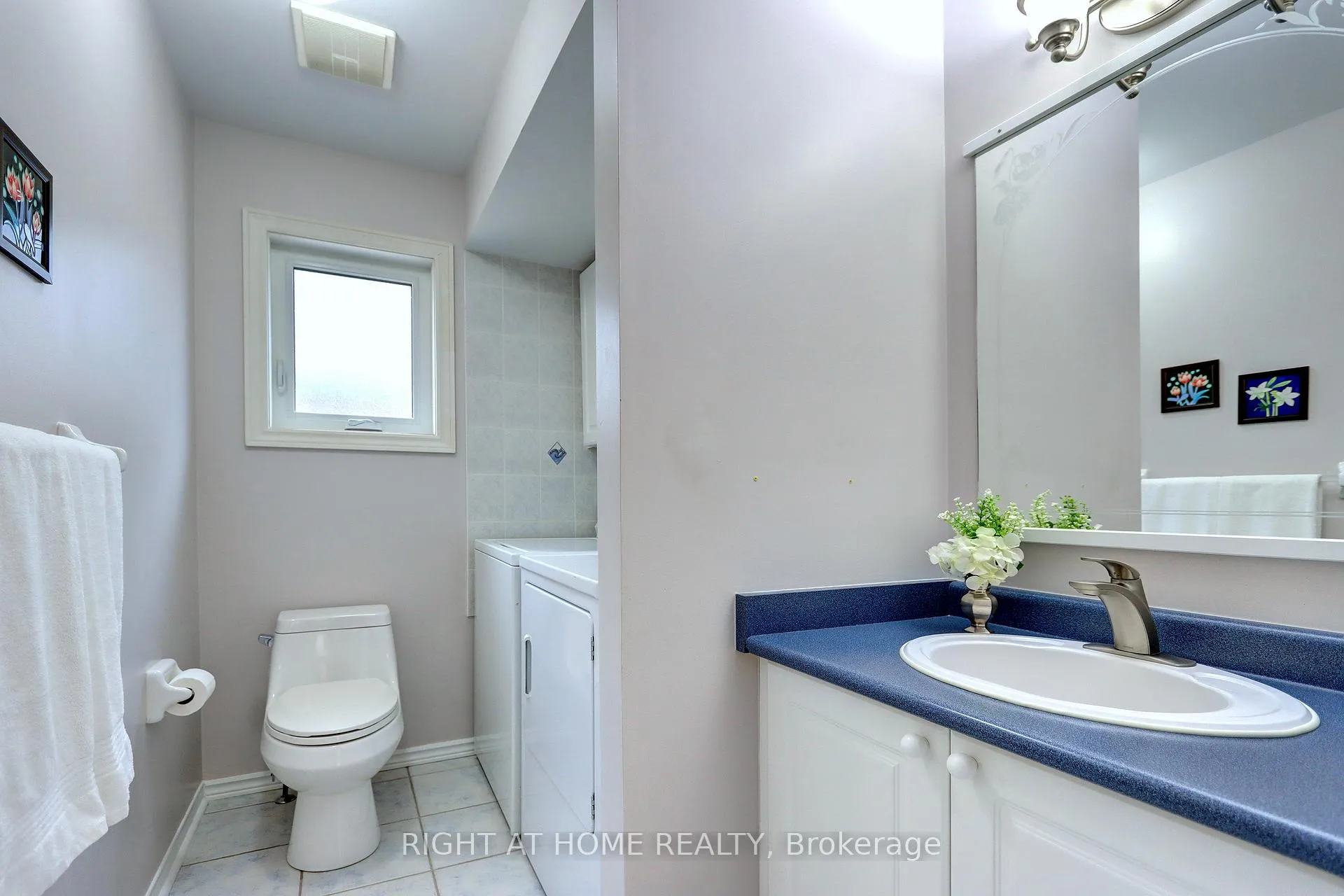Photo 25 of 24 Huffmann Drive, Halton Hills, Georgetown — HOMEH