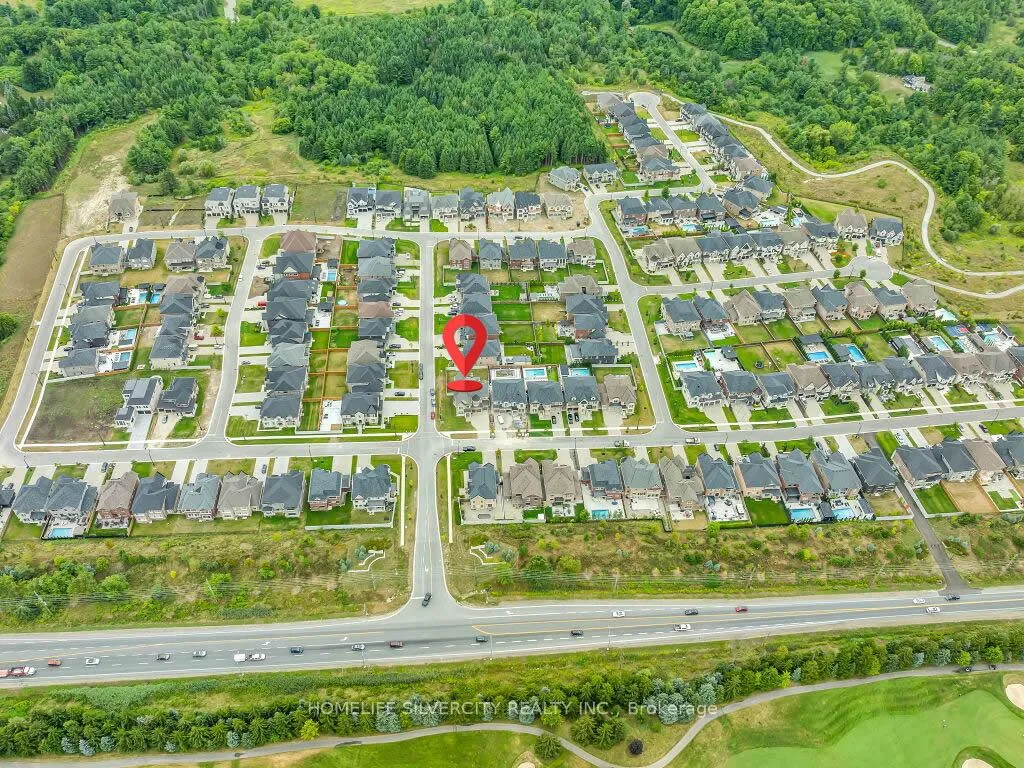 Photo 2 of 2 Endless Circle, Vaughan, Kleinburg — HOMEH