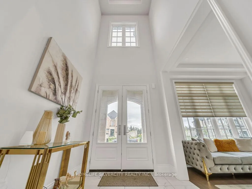 Photo 9 of 2 Endless Circle, Vaughan, Kleinburg — HOMEH