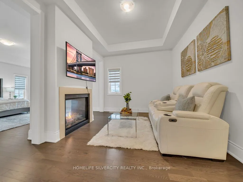 Photo 28 of 2 Endless Circle, Vaughan, Kleinburg — HOMEH