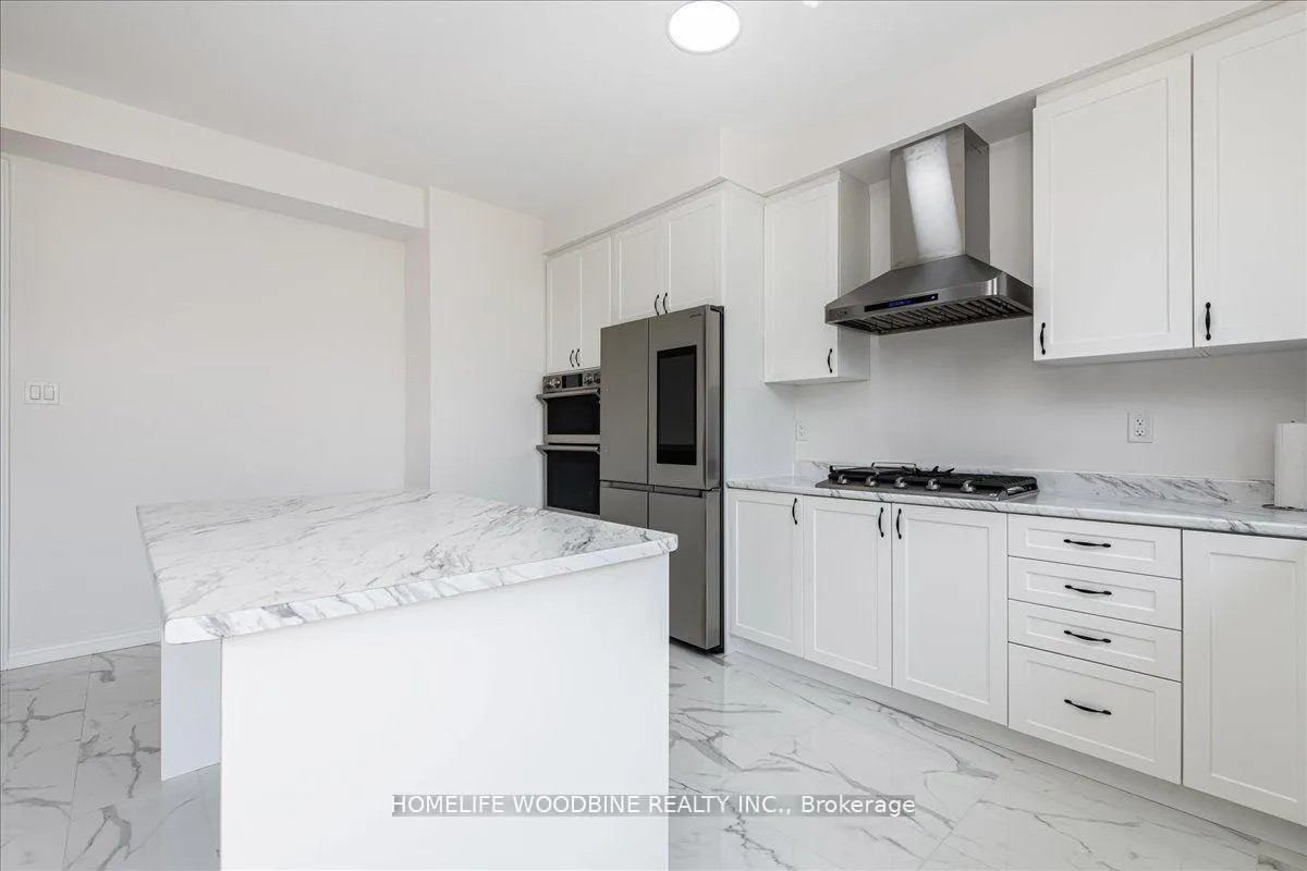 Photo 11 of 23 Wakefield Boulevard, Essa, Angus — HOMEH
