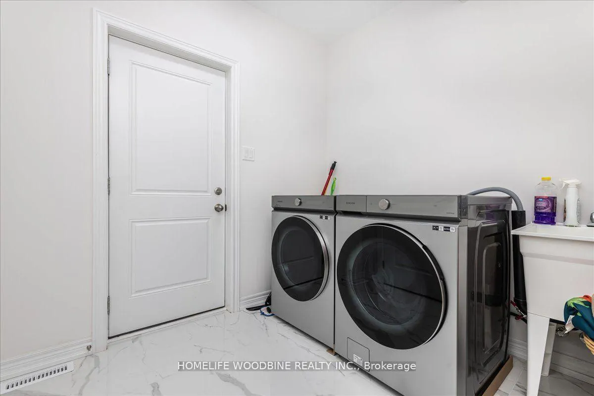 Photo 14 of 23 Wakefield Boulevard, Essa, Angus — HOMEH