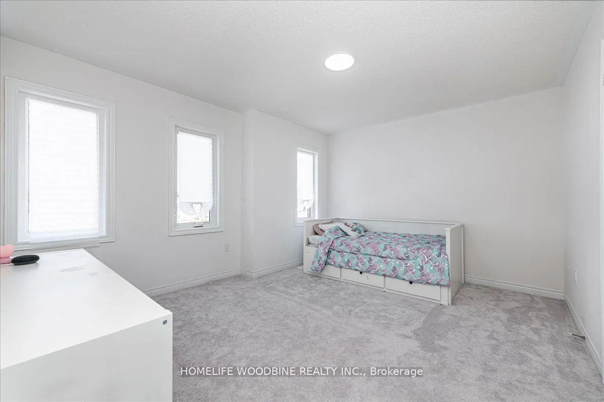 Photo 26 of 23 Wakefield Boulevard, Essa, Angus — HOMEH