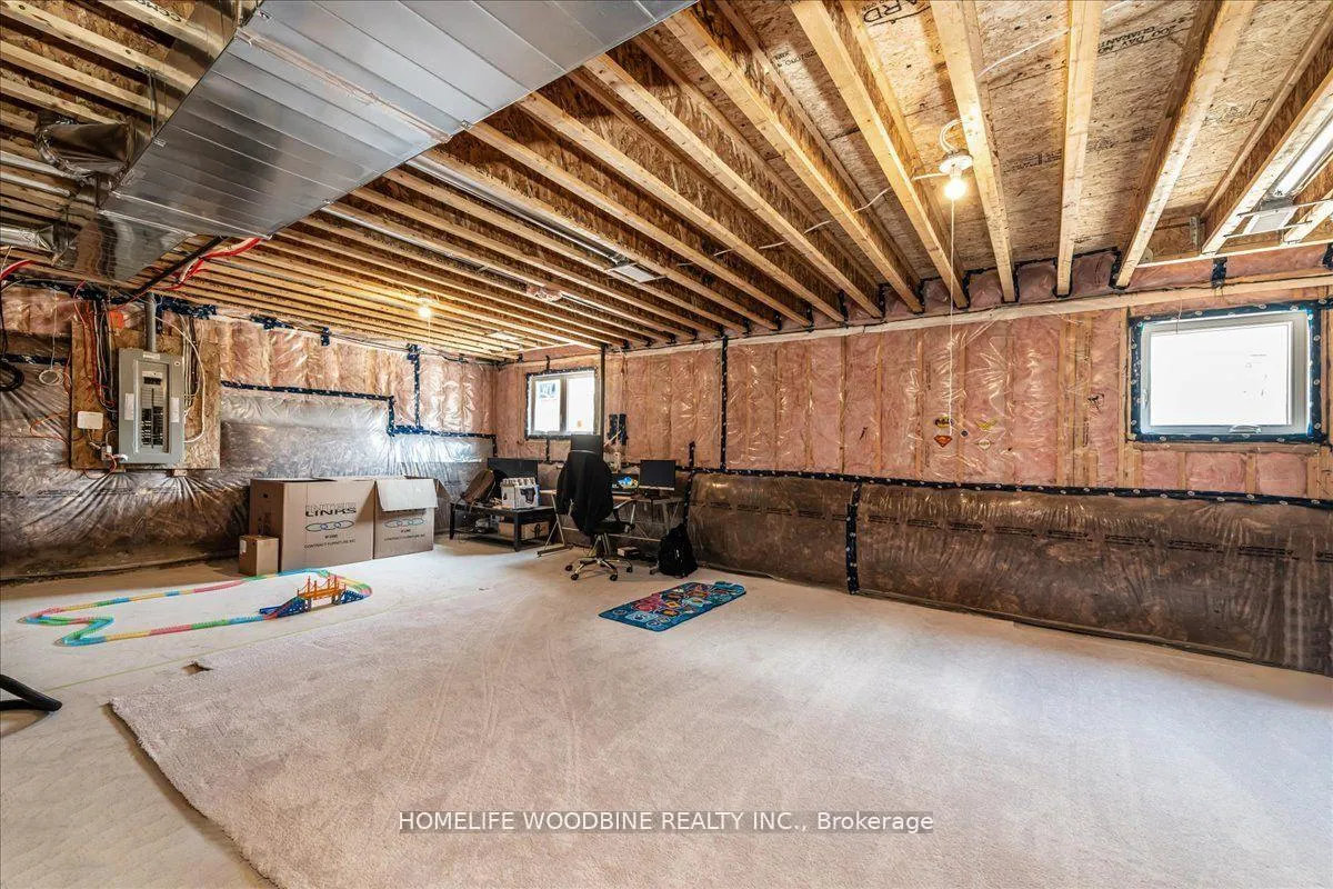 Photo 27 of 23 Wakefield Boulevard, Essa, Angus — HOMEH